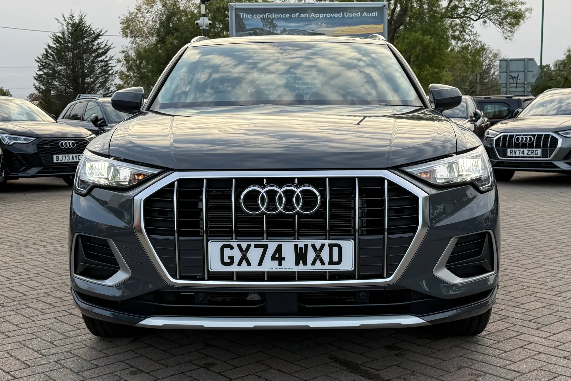 Audi Q3 thumbnail image number 27