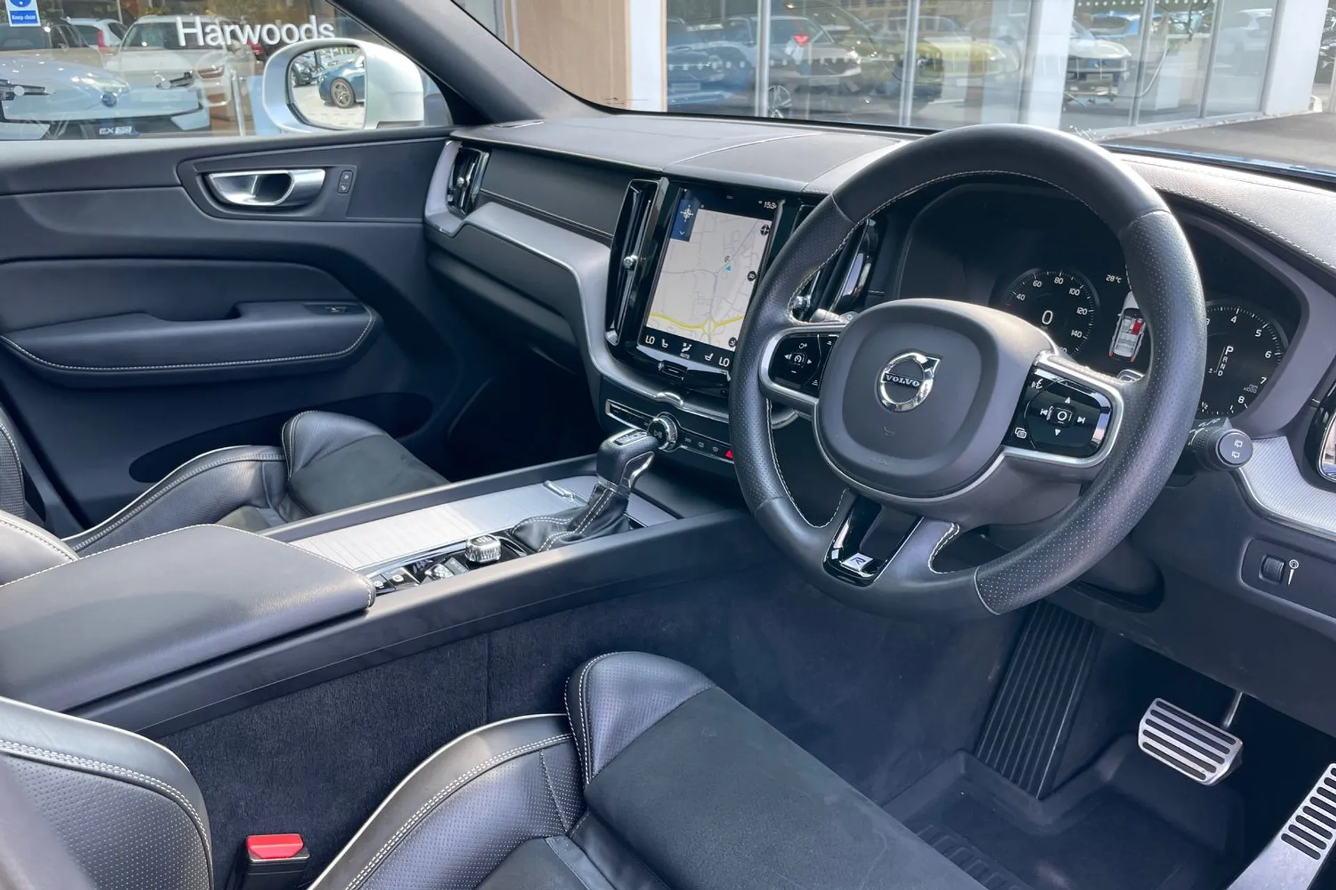 Volvo XC60 thumbnail image number 5