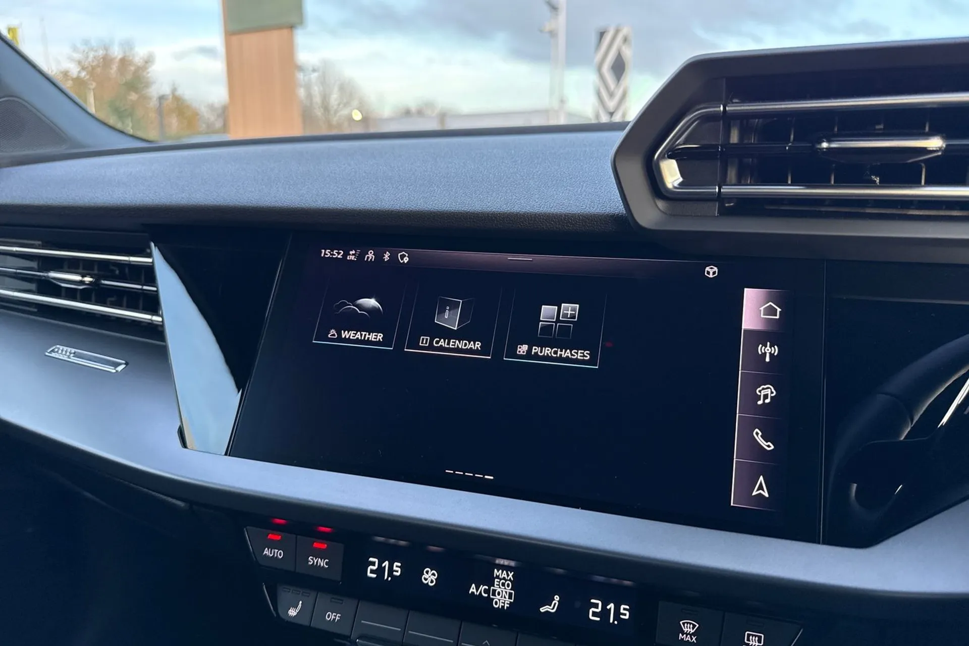 Audi A3 thumbnail image number 32