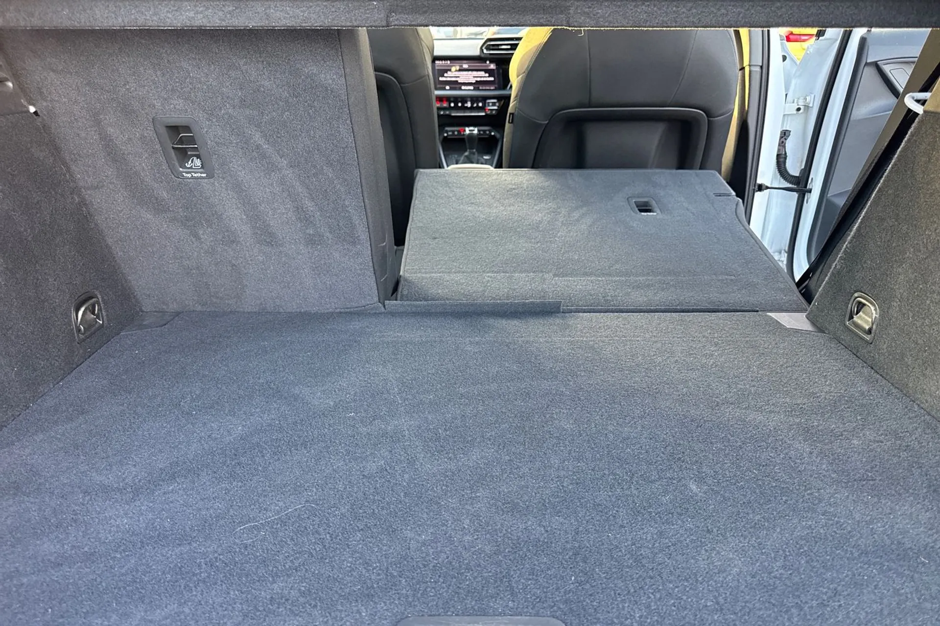 Audi A3 thumbnail image number 24