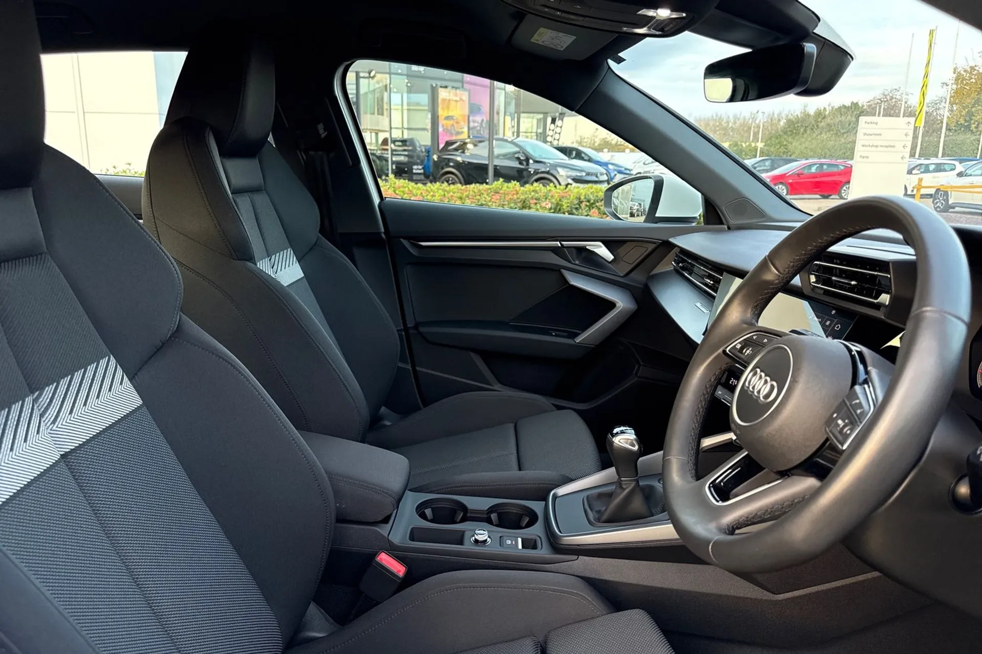 Audi A3 thumbnail image number 31