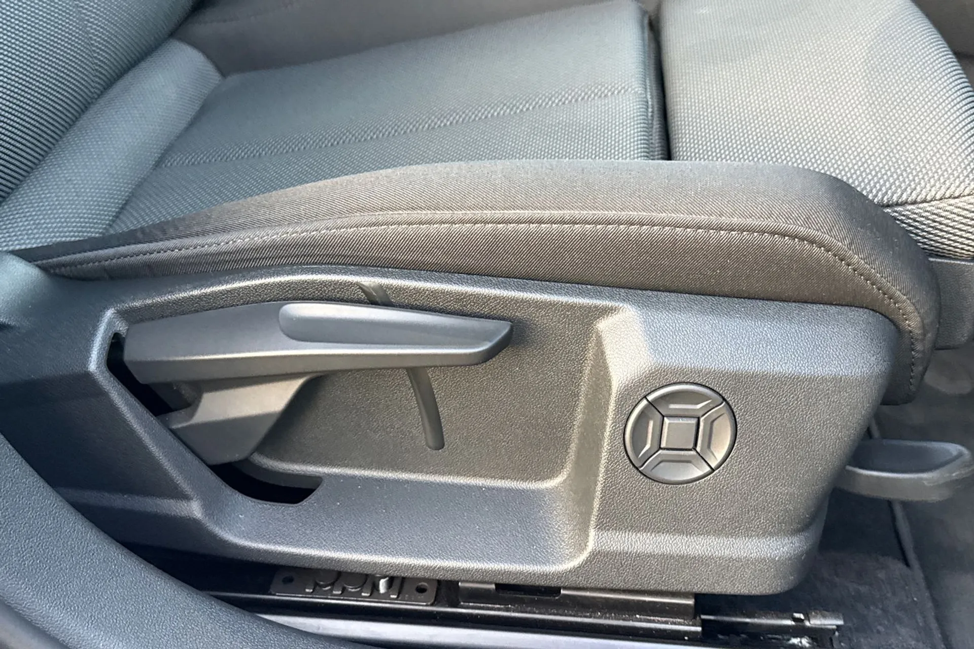 Audi A3 thumbnail image number 34