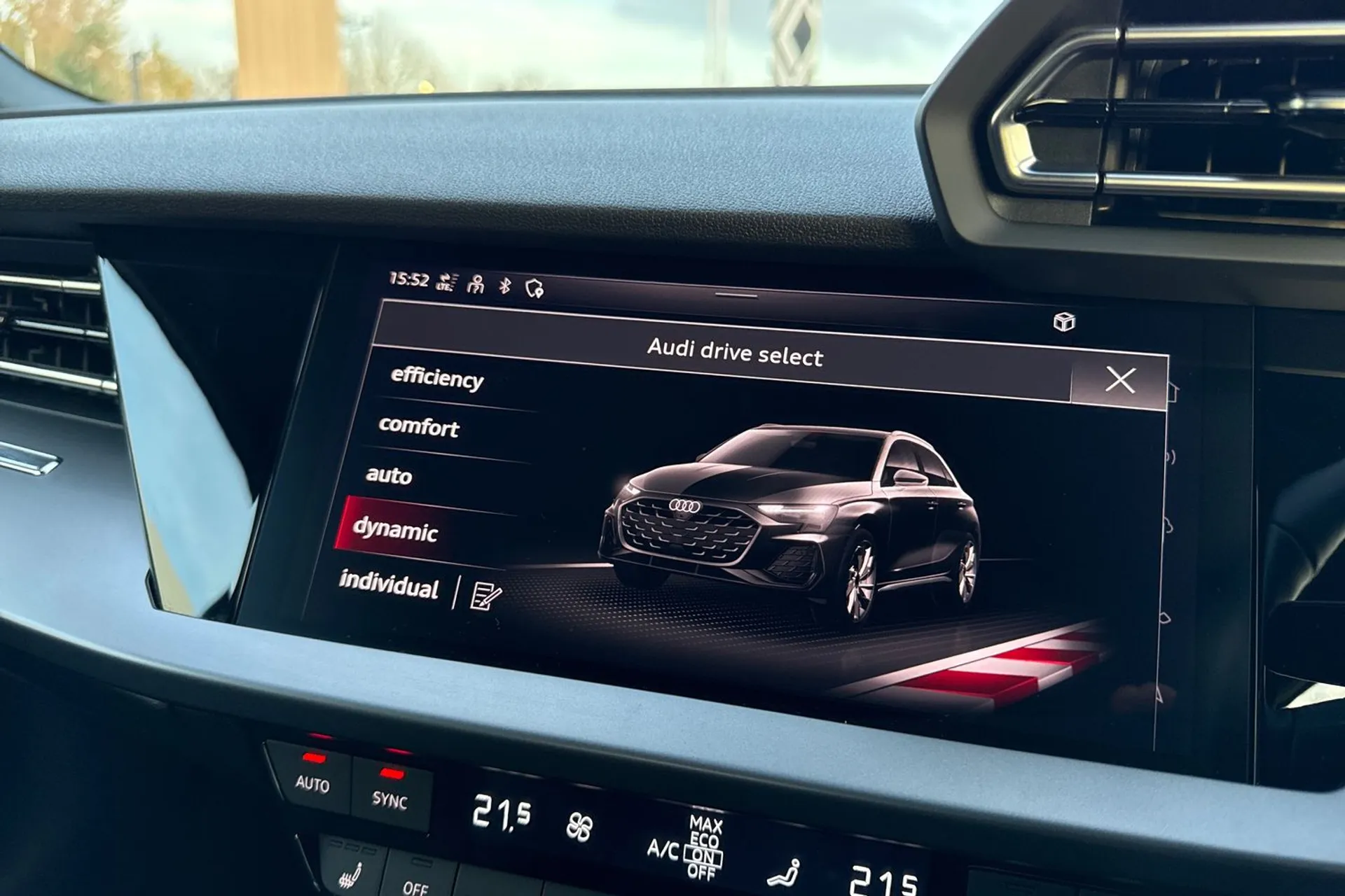 Audi A3 thumbnail image number 27