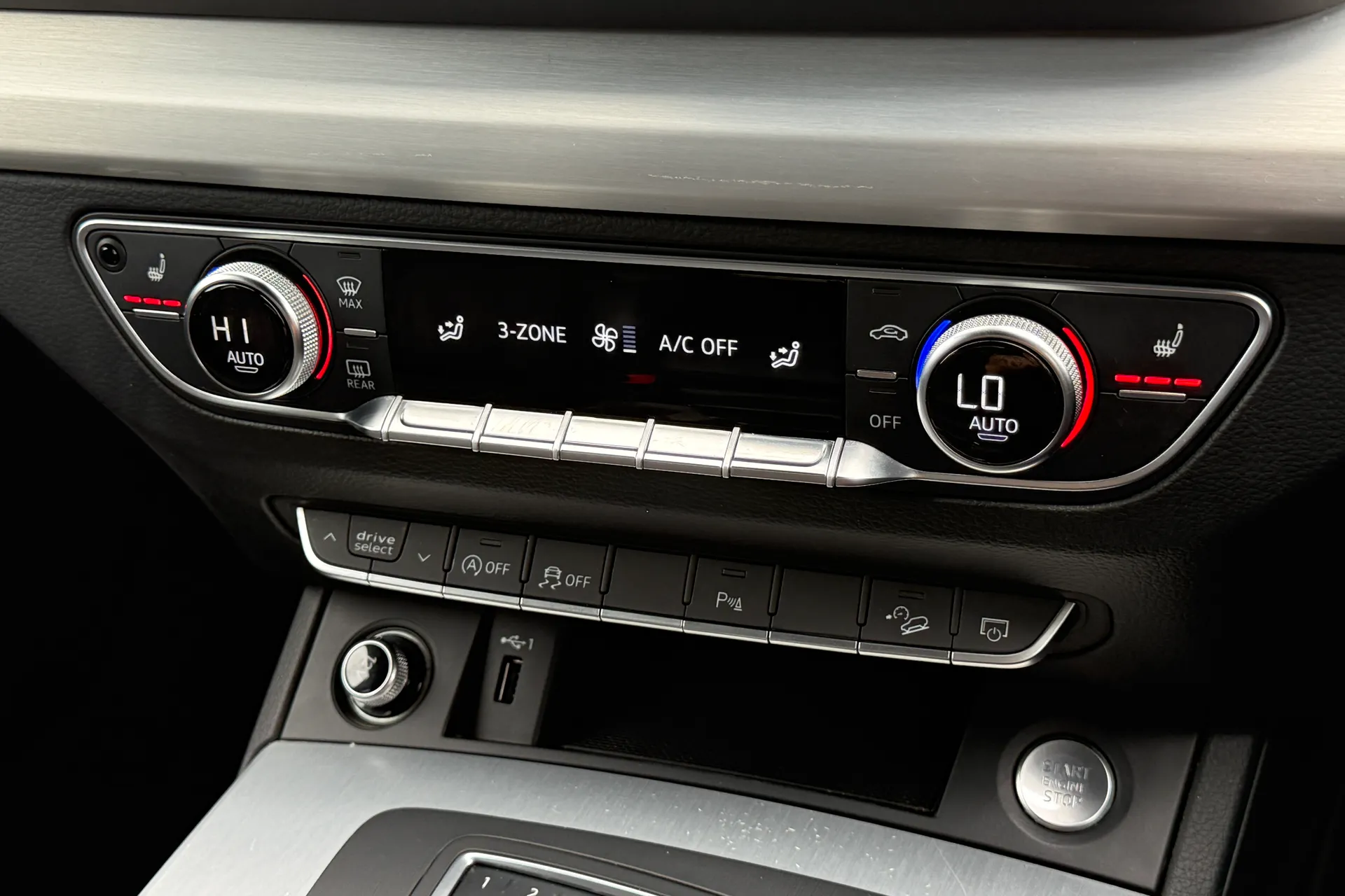 Audi Q5 thumbnail image number 13