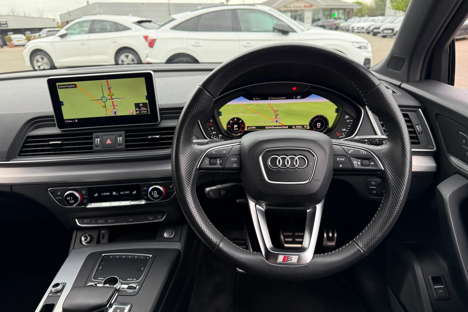 Audi Q5 thumbnail image number 6