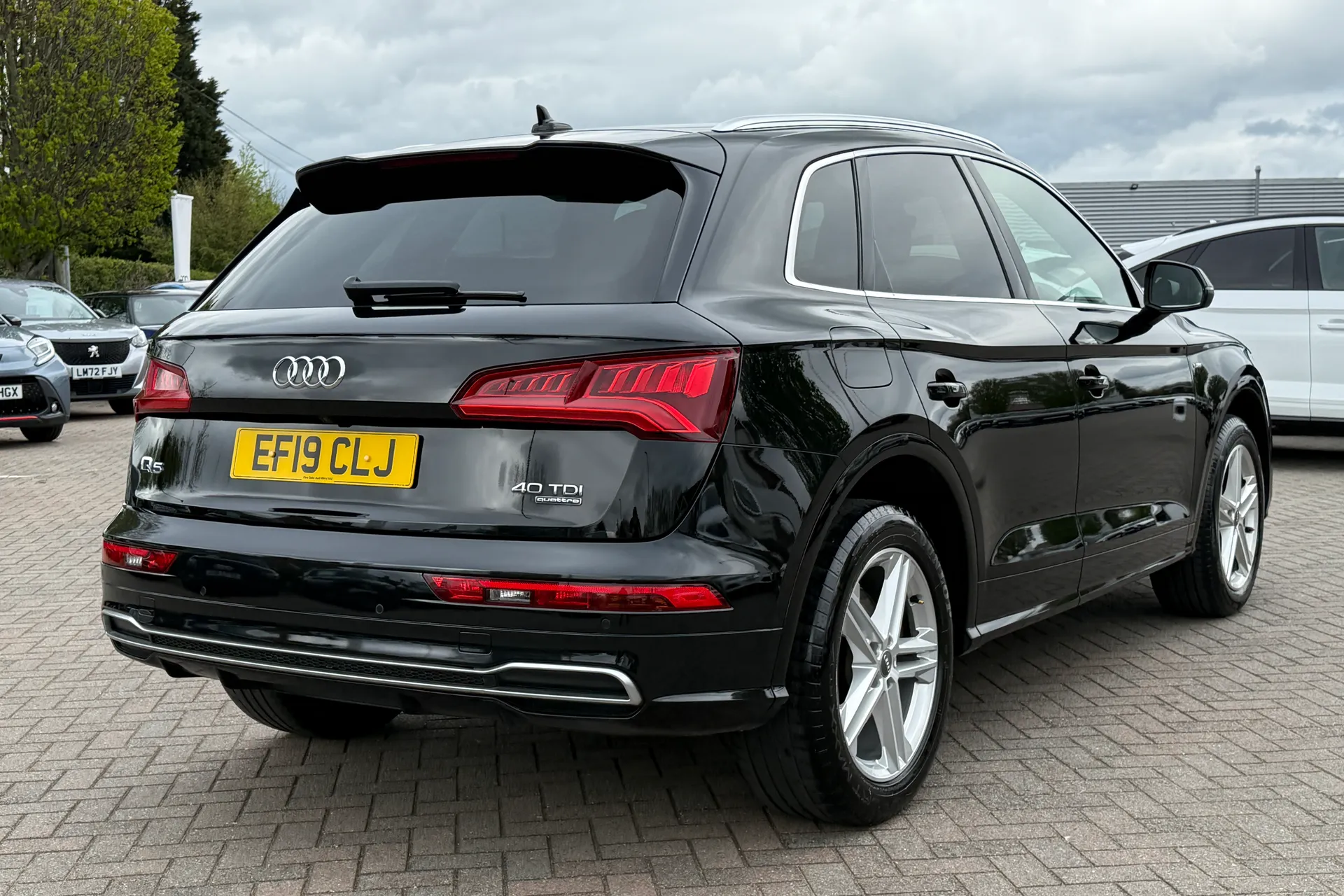 Audi Q5 thumbnail image number 29