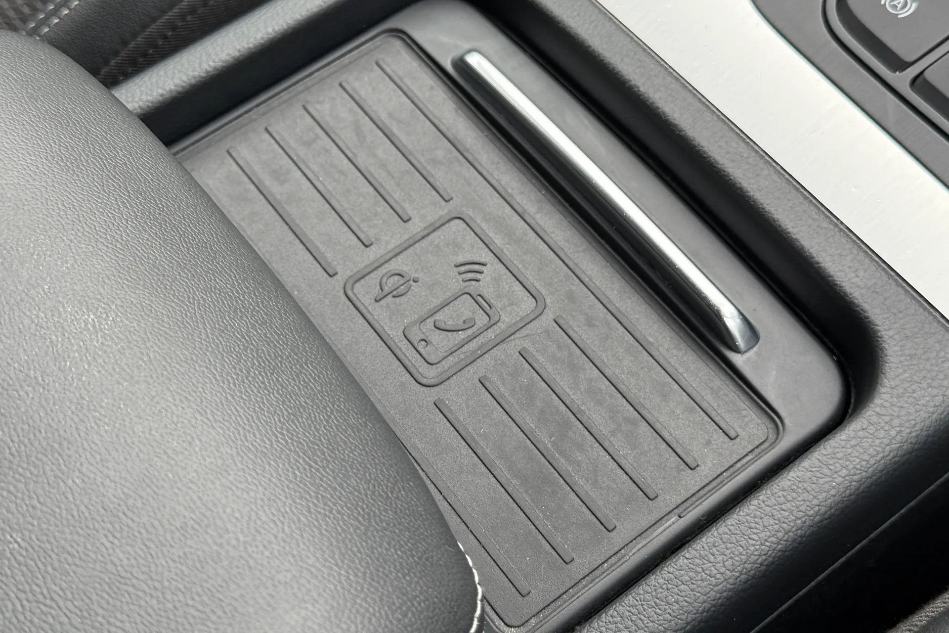 Audi Q5 thumbnail image number 14
