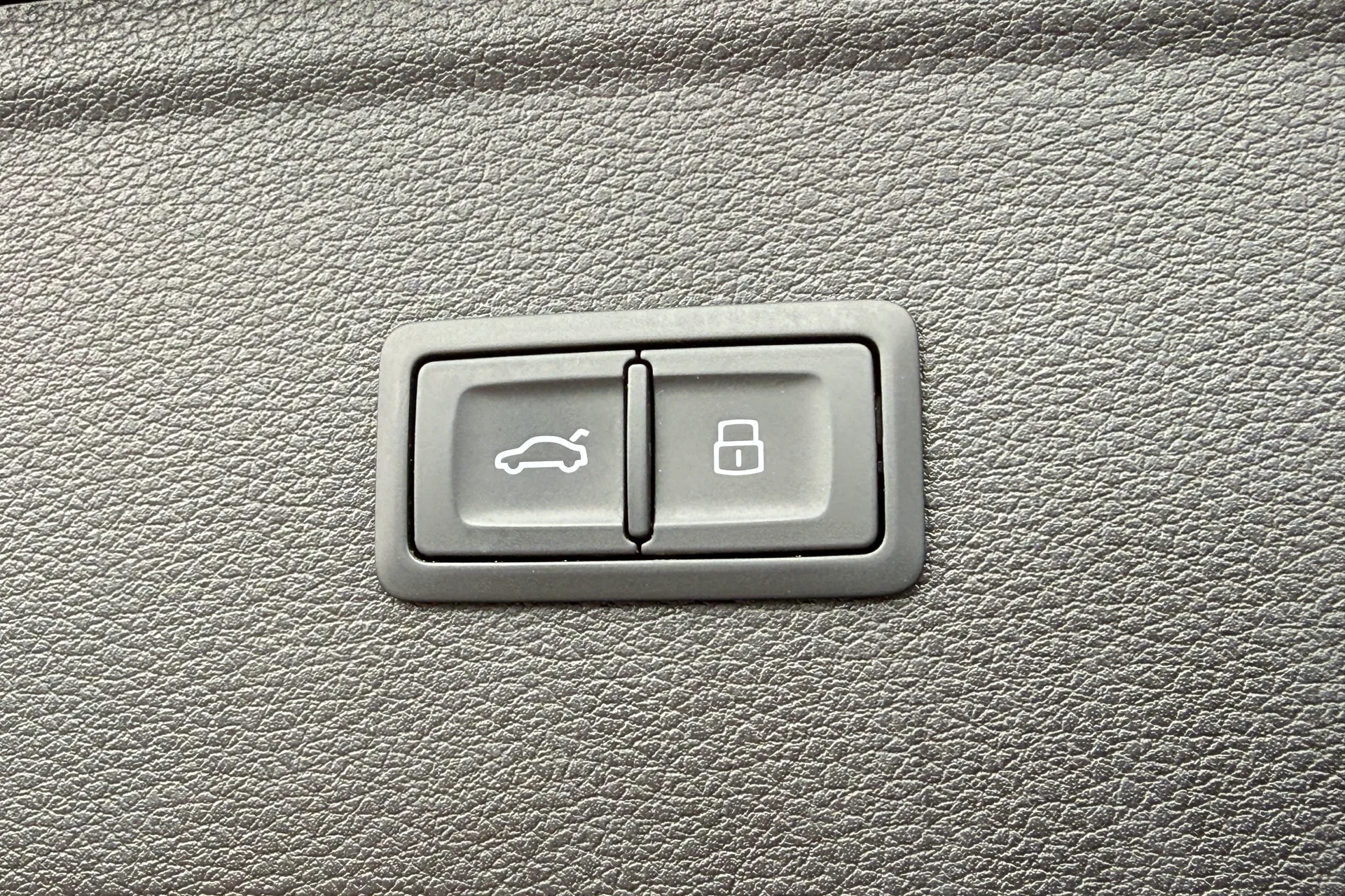 Audi Q5 thumbnail image number 34