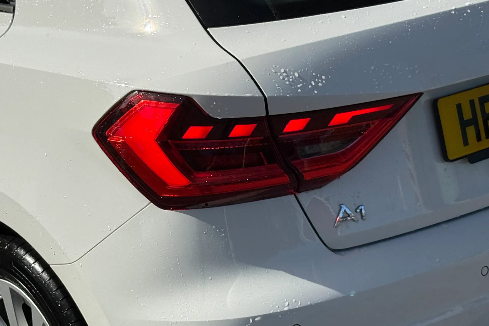 Audi A1 thumbnail image number 32