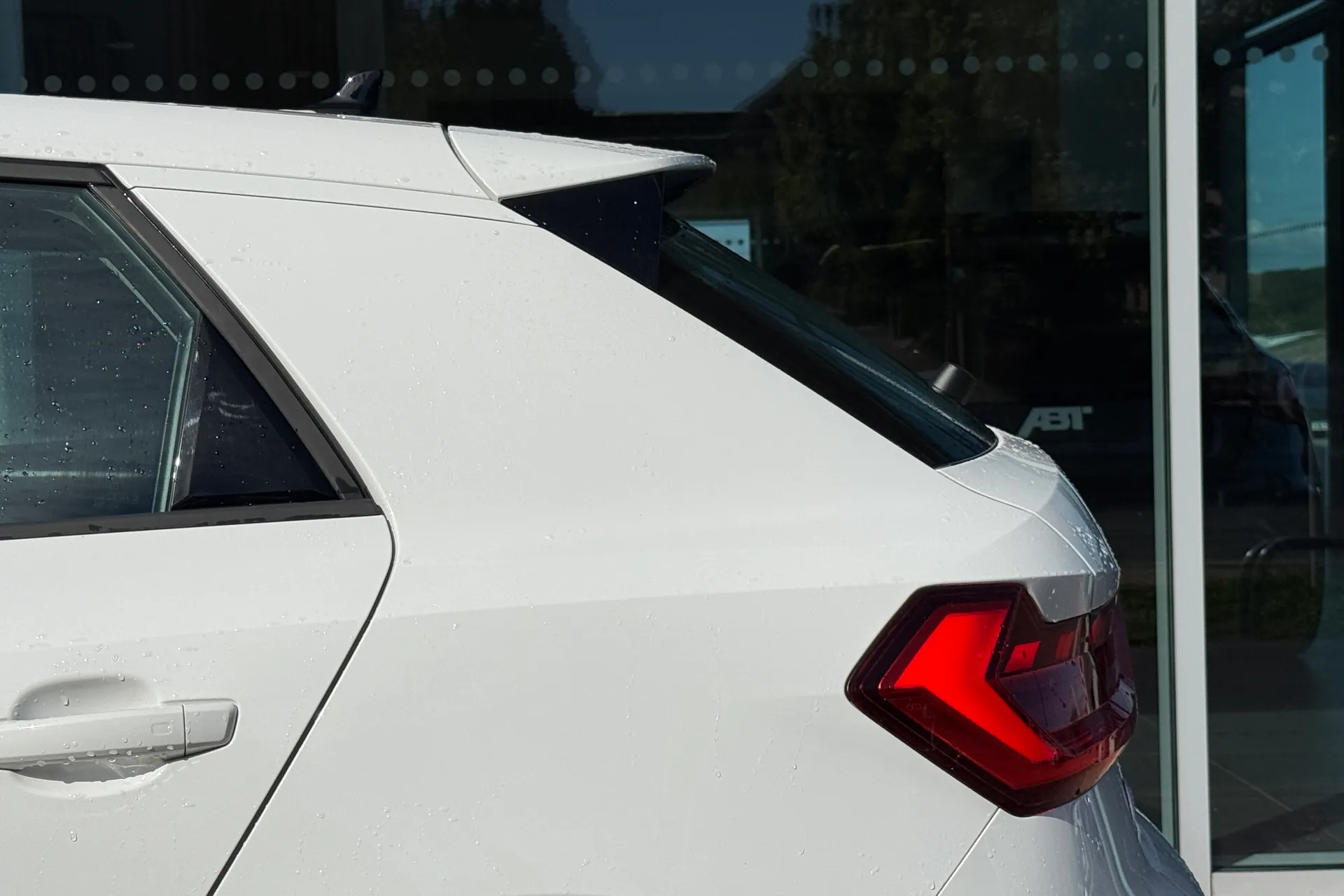 Audi A1 thumbnail image number 35