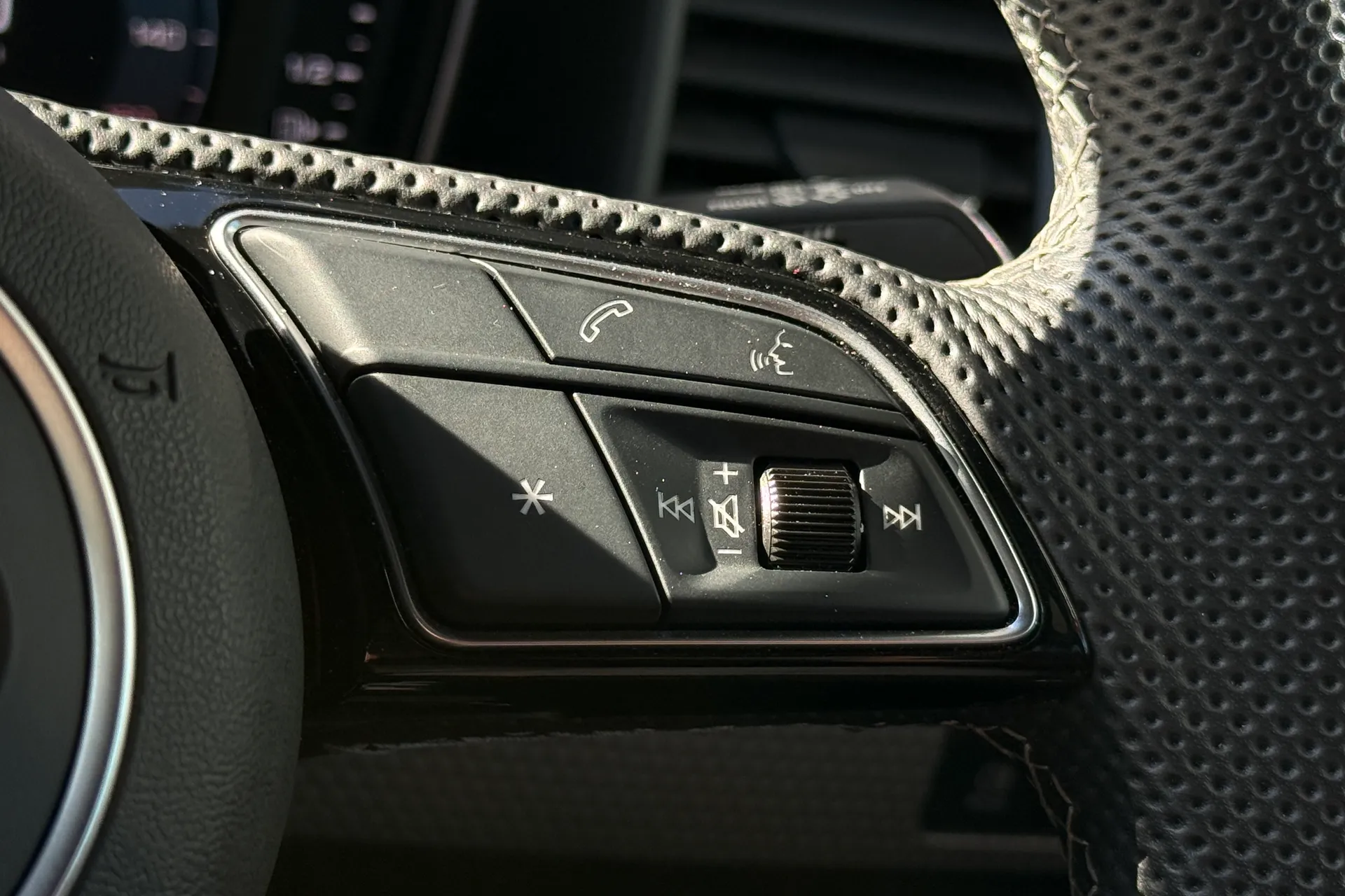 Audi A1 thumbnail image number 10