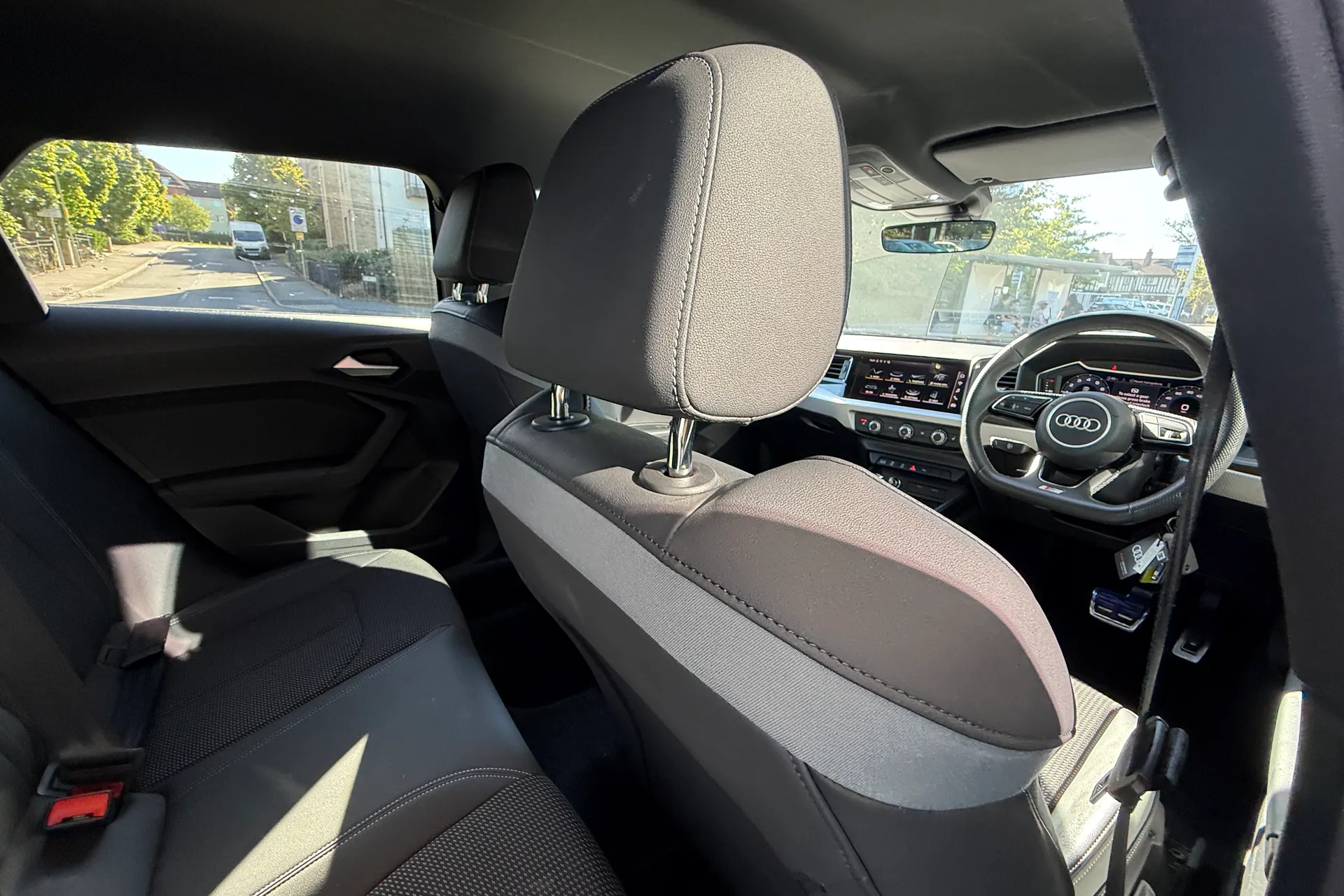 Audi A1 thumbnail image number 35