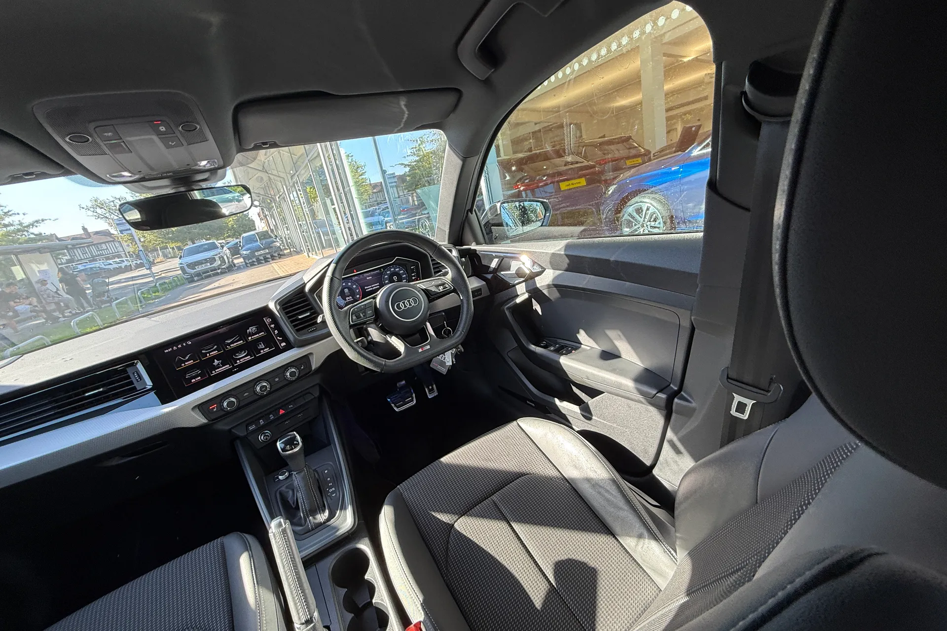 Audi A1 thumbnail image number 38