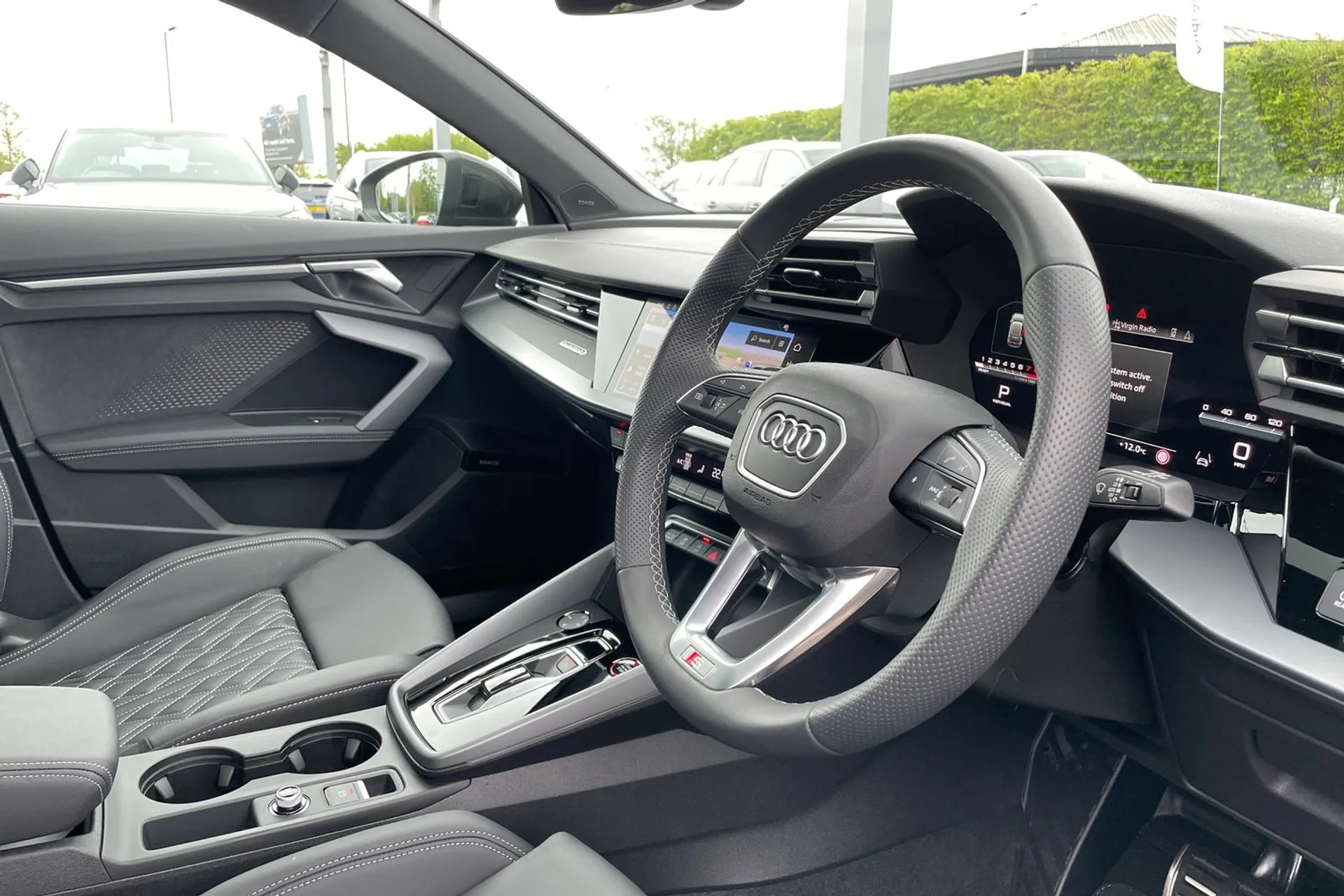 Audi A3 thumbnail image number 28