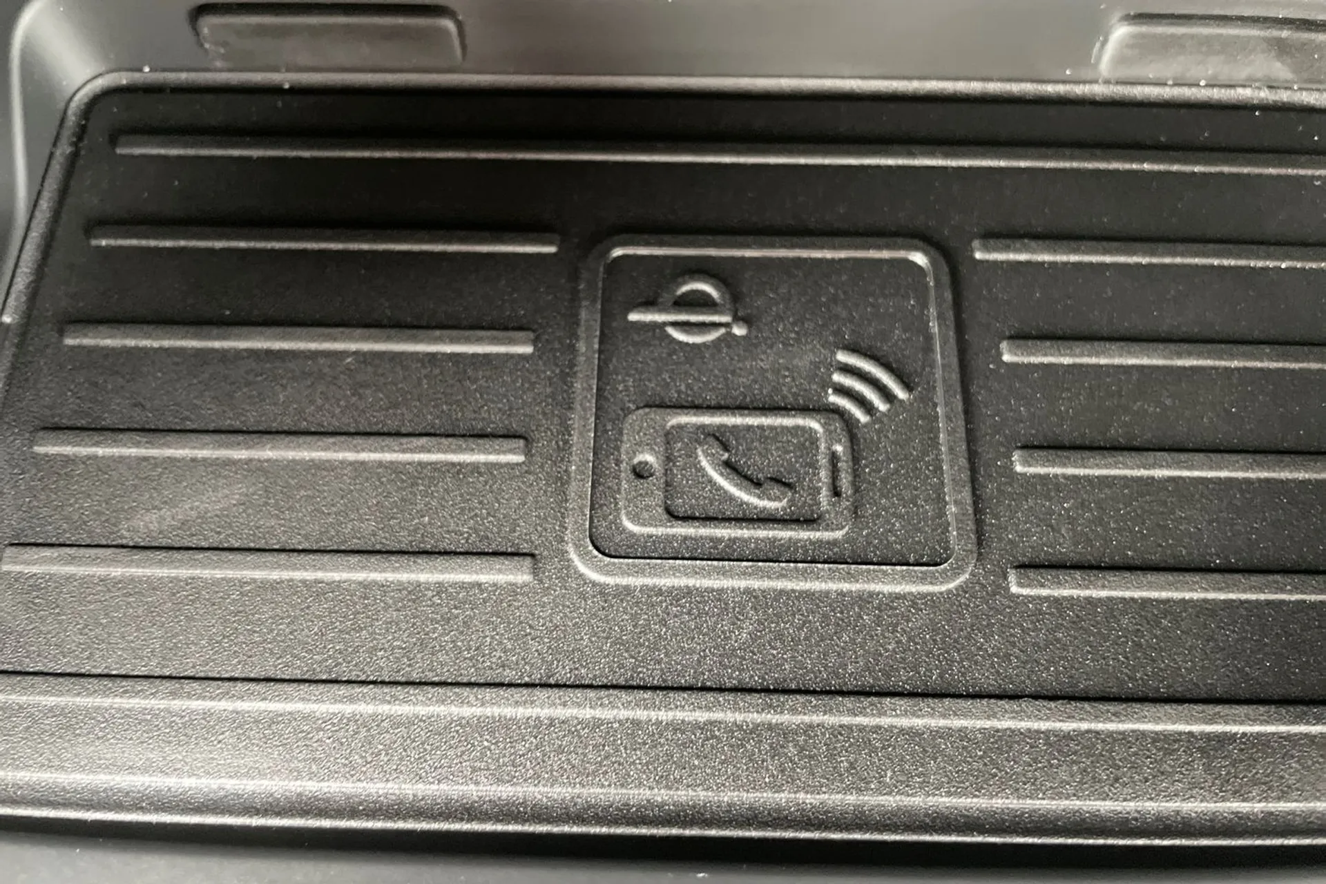 Audi A3 thumbnail image number 40