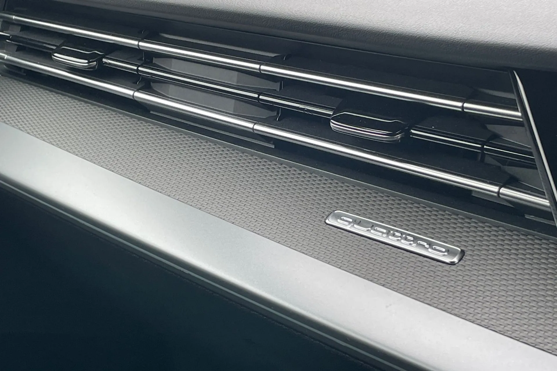 Audi A3 thumbnail image number 57