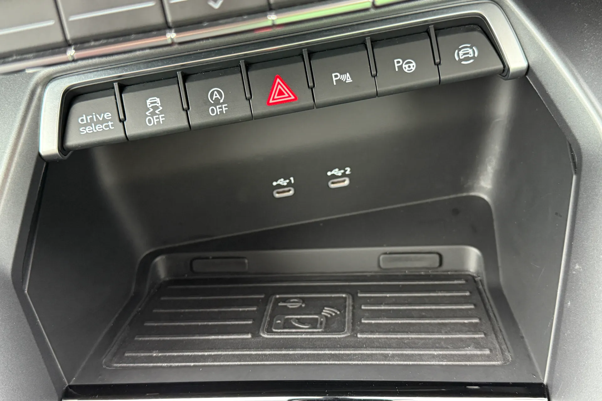 Audi A3 thumbnail image number 19