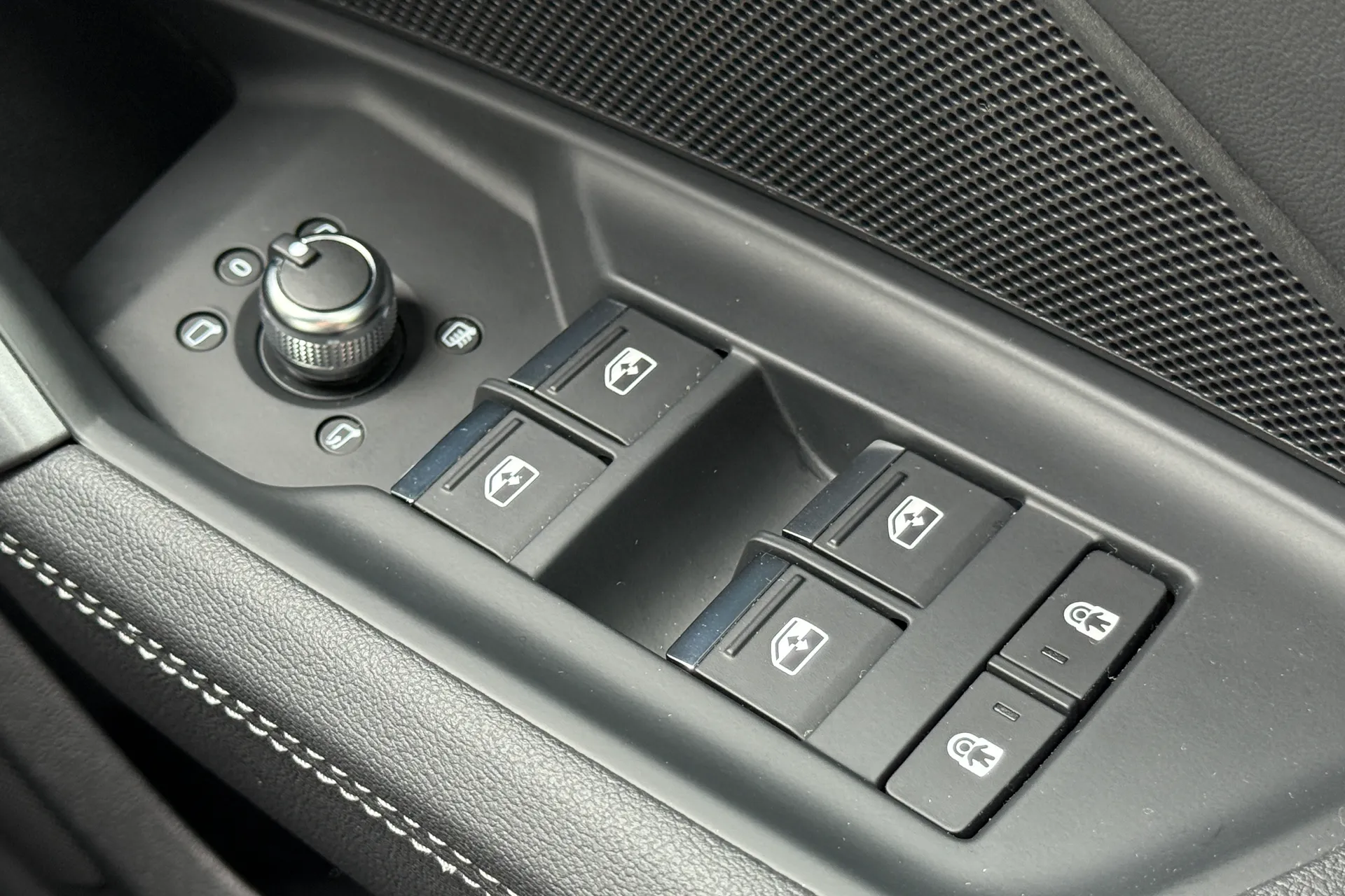 Audi A3 thumbnail image number 21