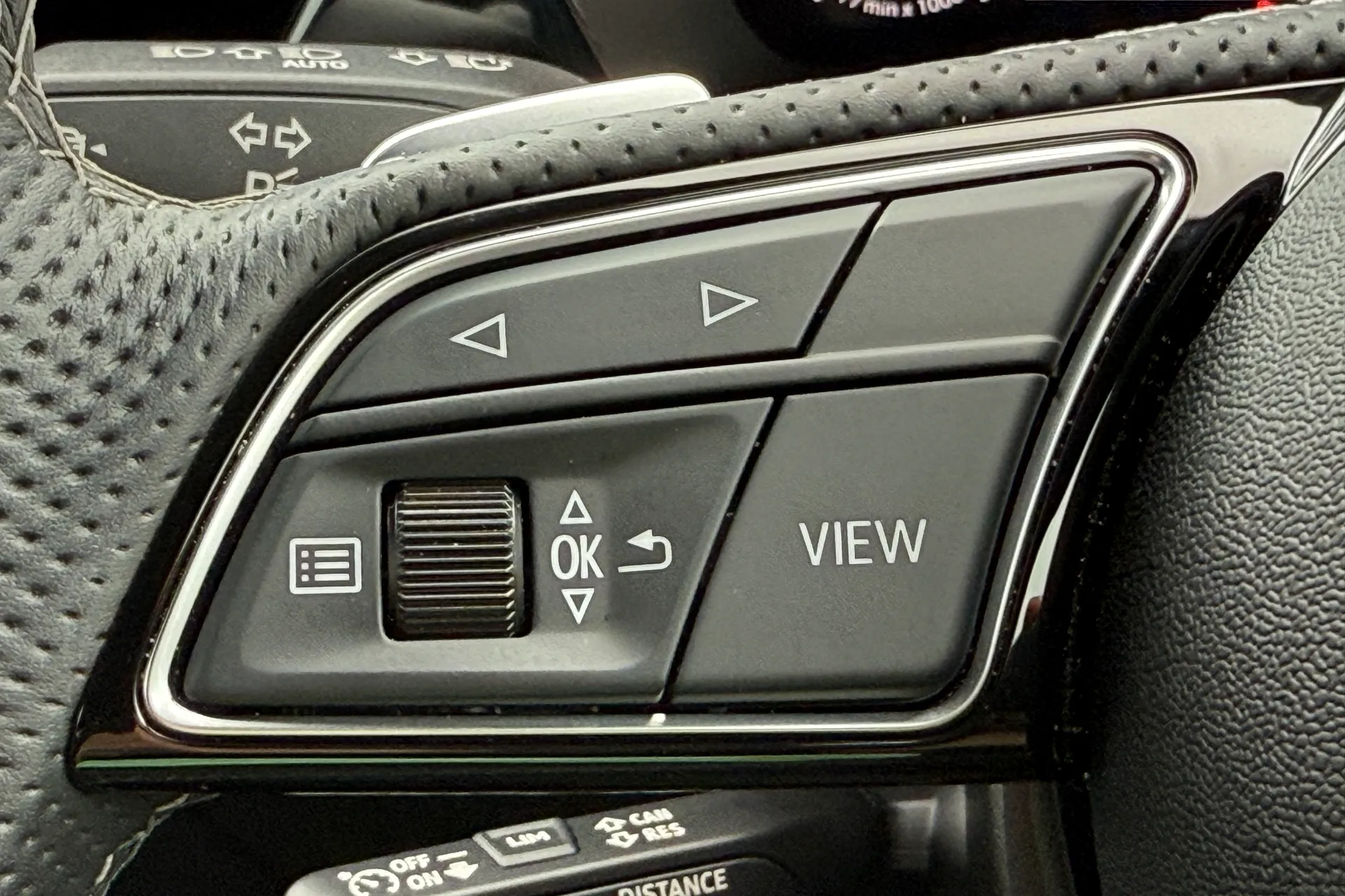 Audi A3 thumbnail image number 23