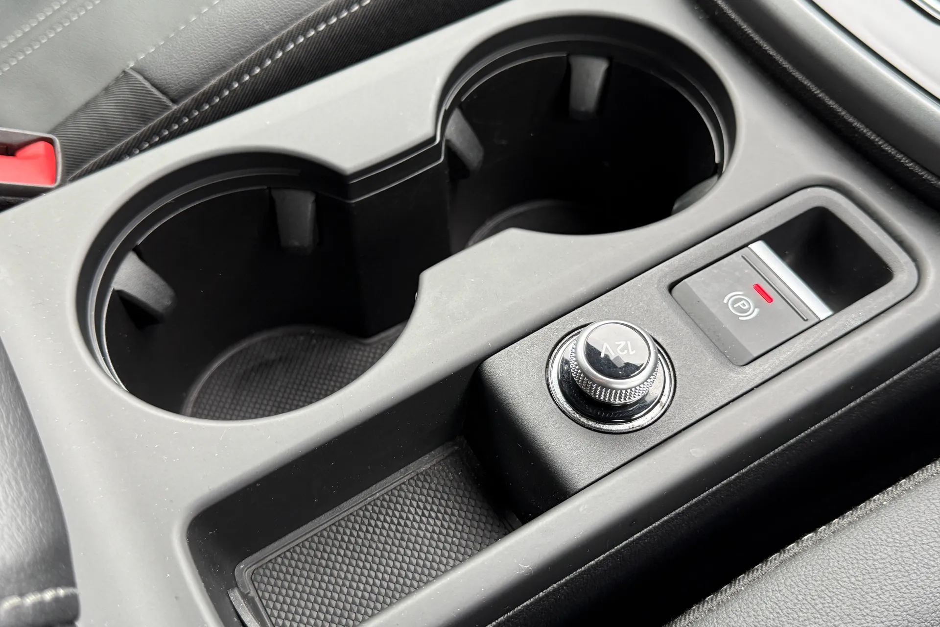 Audi A3 thumbnail image number 38