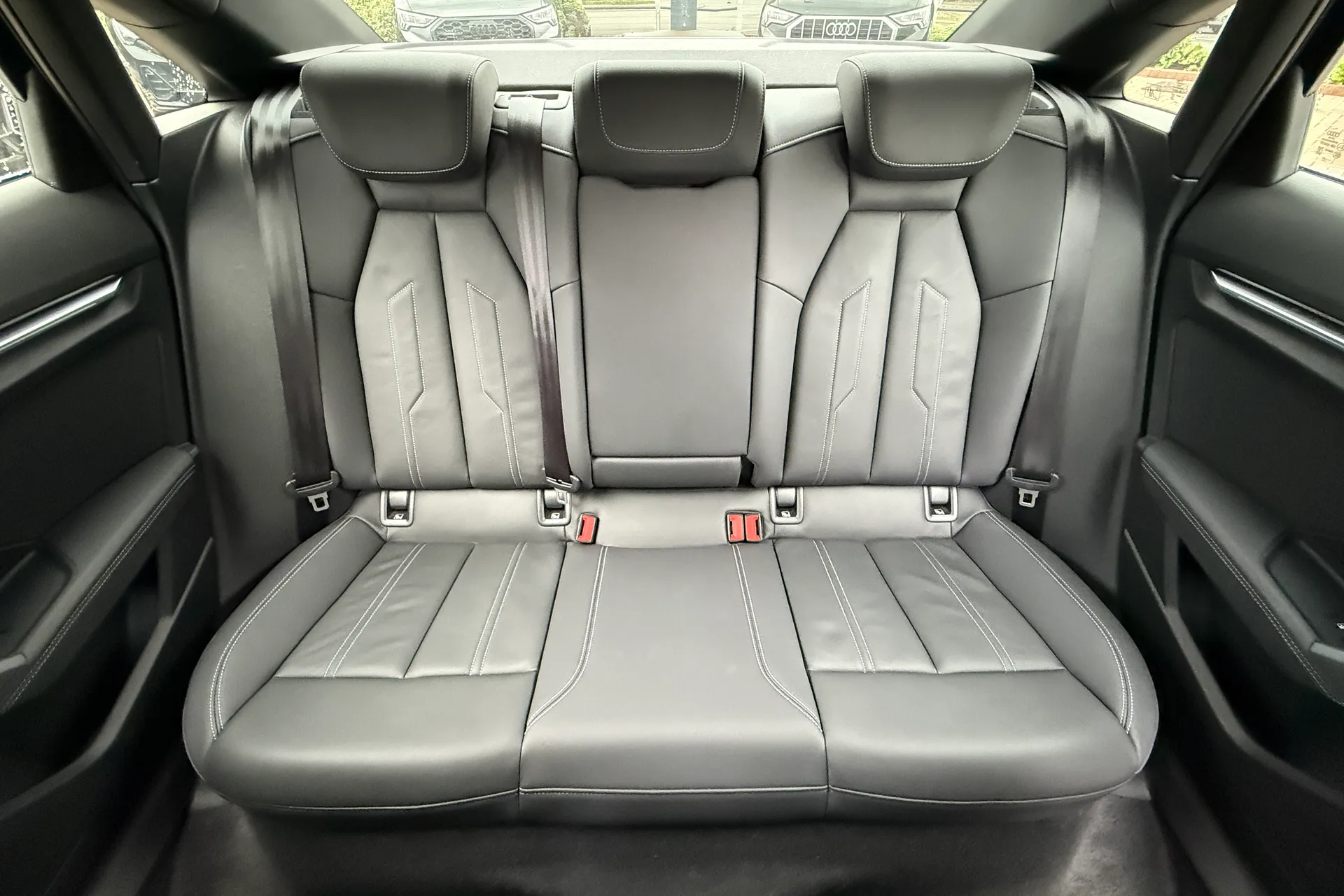 Audi A3 thumbnail image number 12