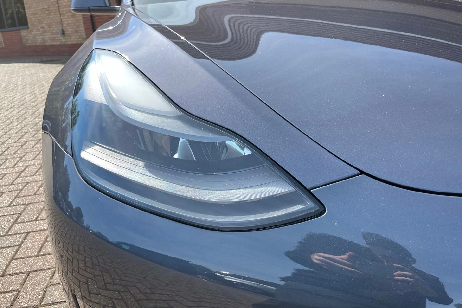 TESLA MODEL 3 thumbnail image number 11