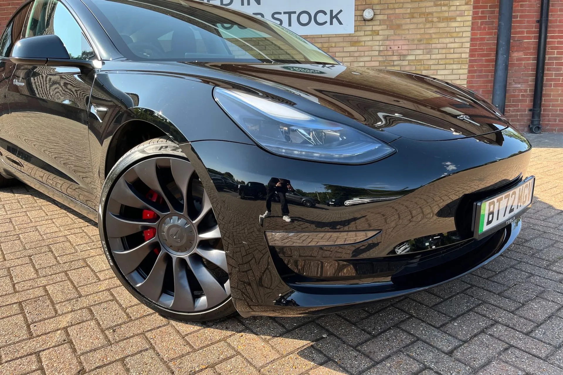 TESLA MODEL 3 thumbnail image number 17