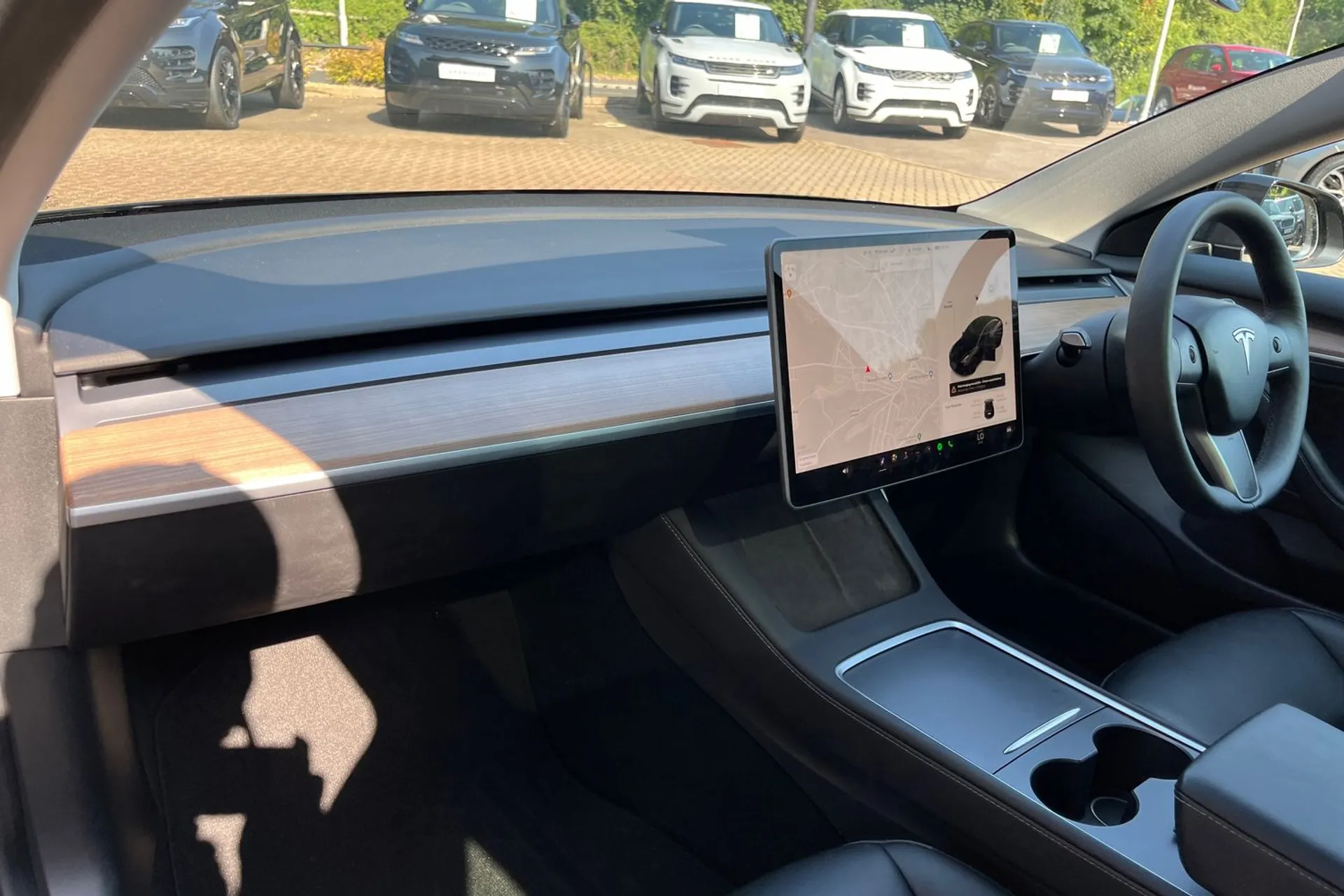 TESLA MODEL 3 thumbnail image number 27