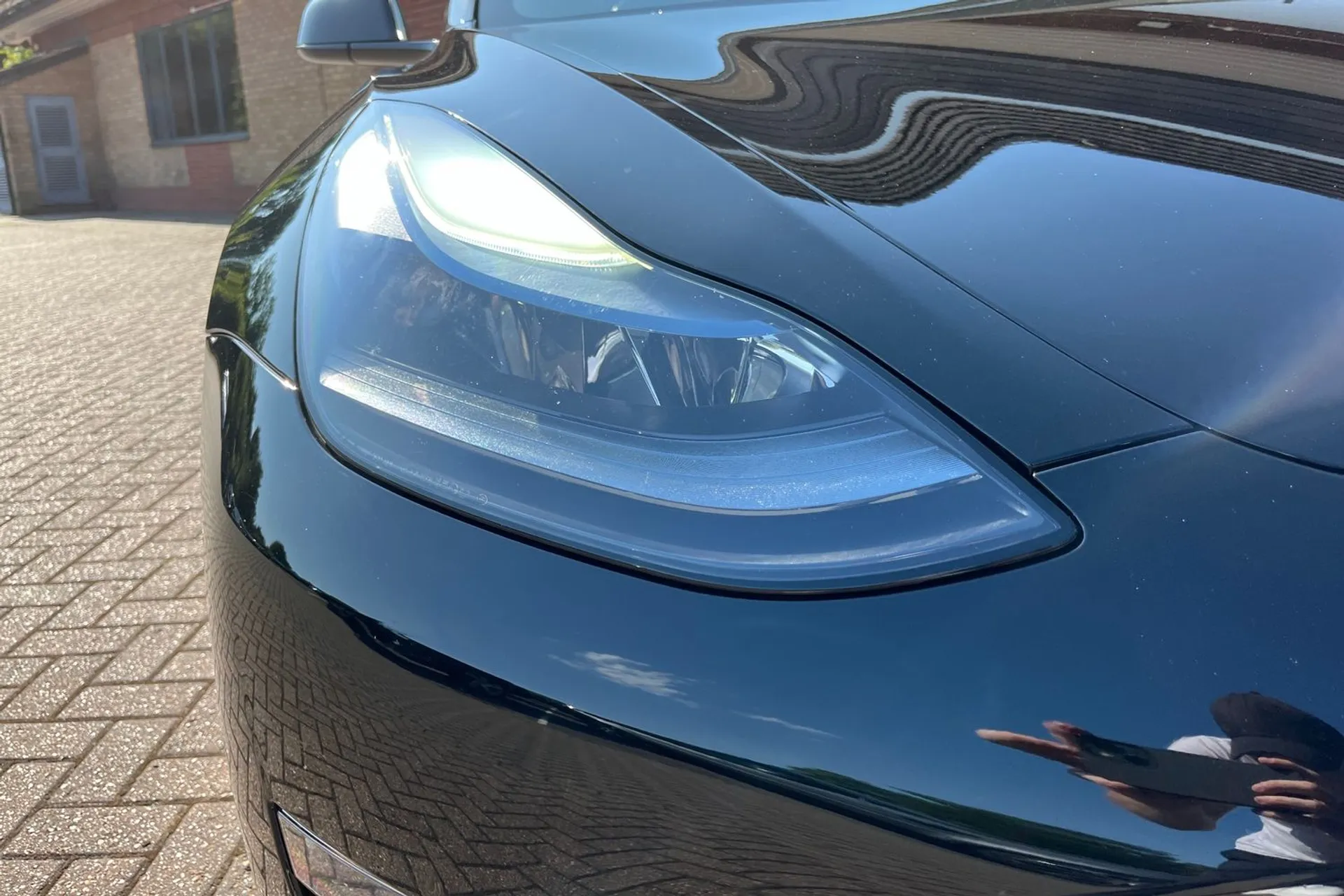 TESLA MODEL 3 thumbnail image number 13