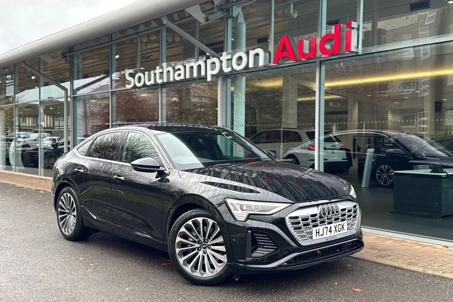 Audi Q8 focused image