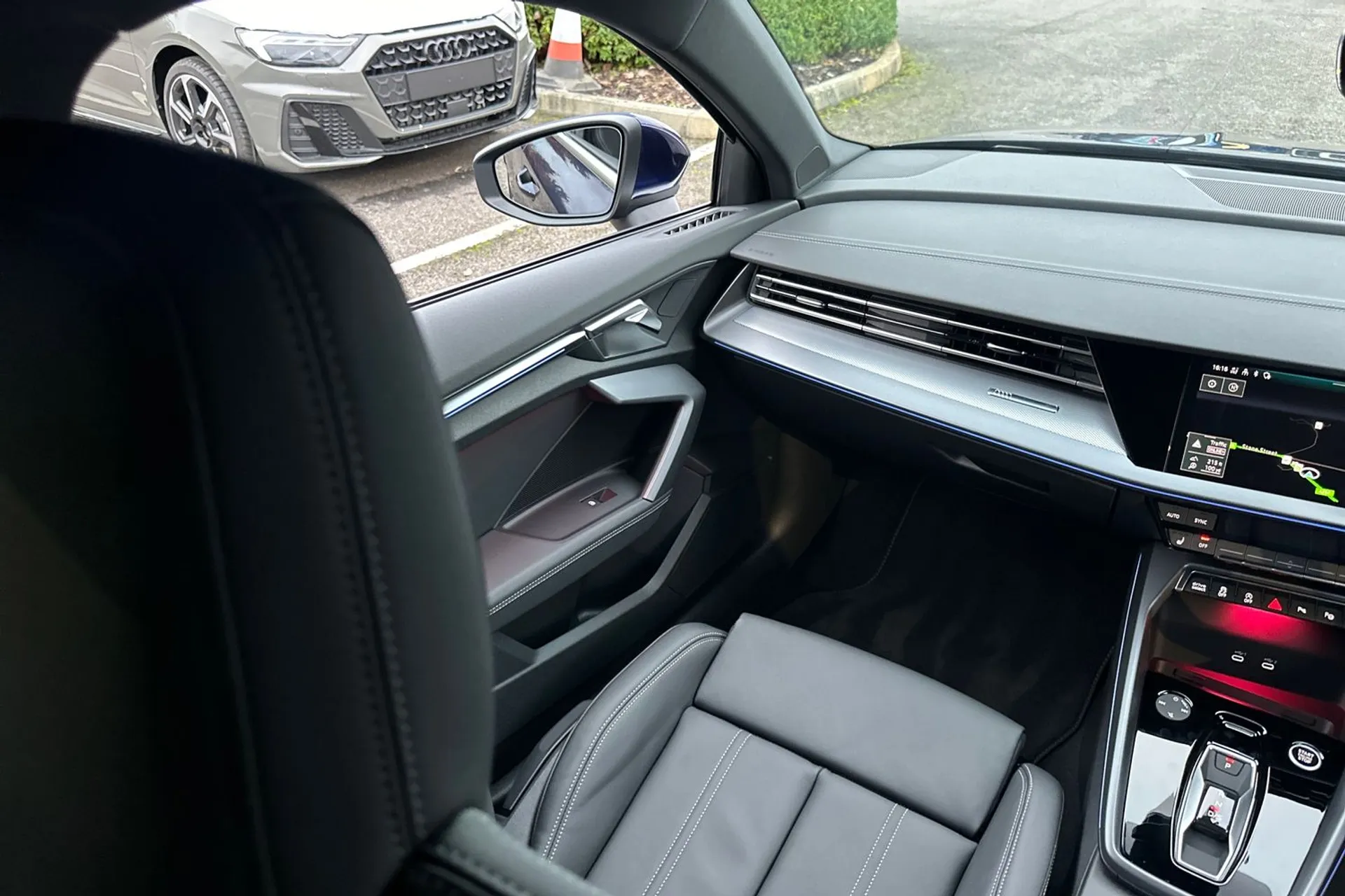 Audi A3 thumbnail image number 26