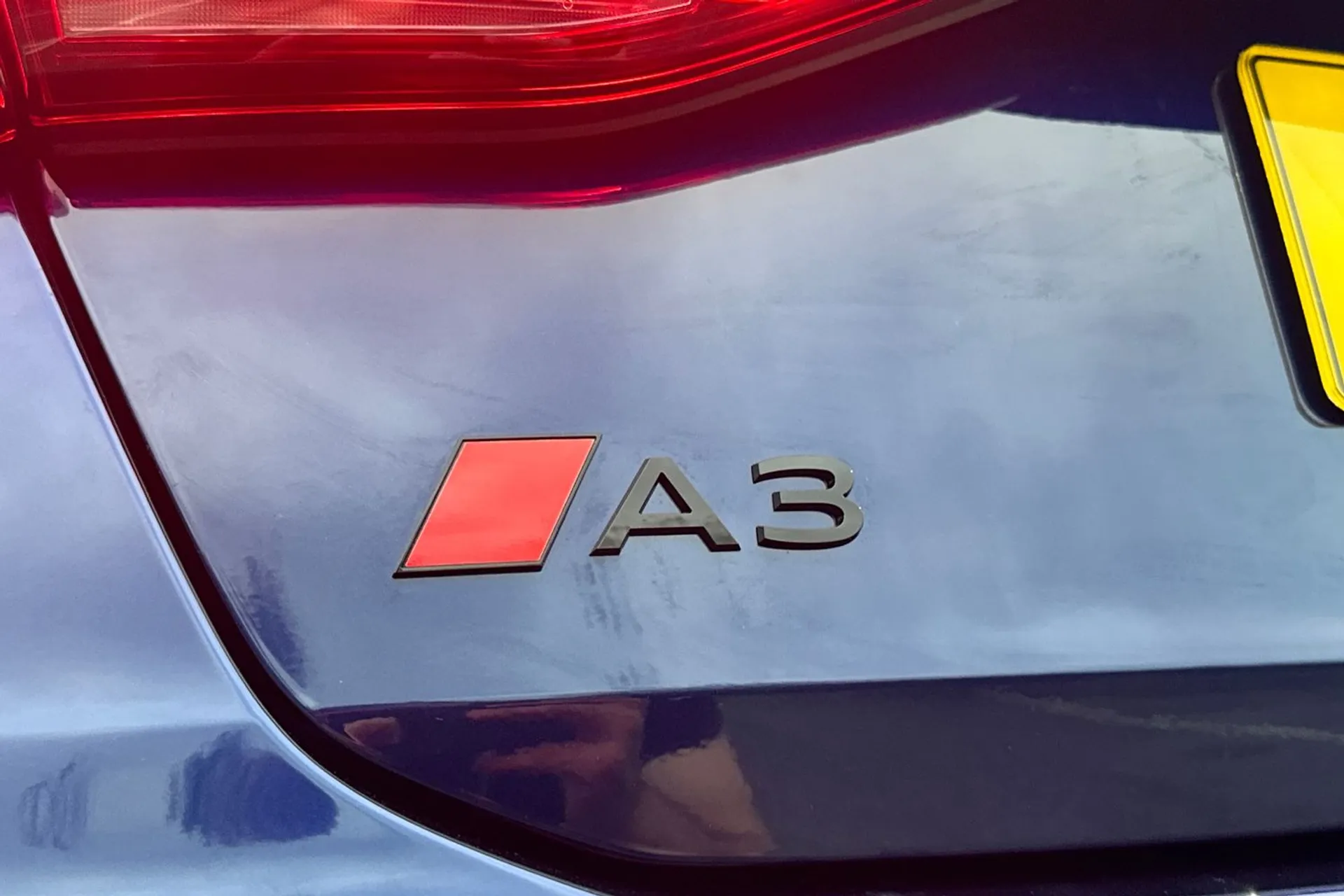 Audi A3 thumbnail image number 40