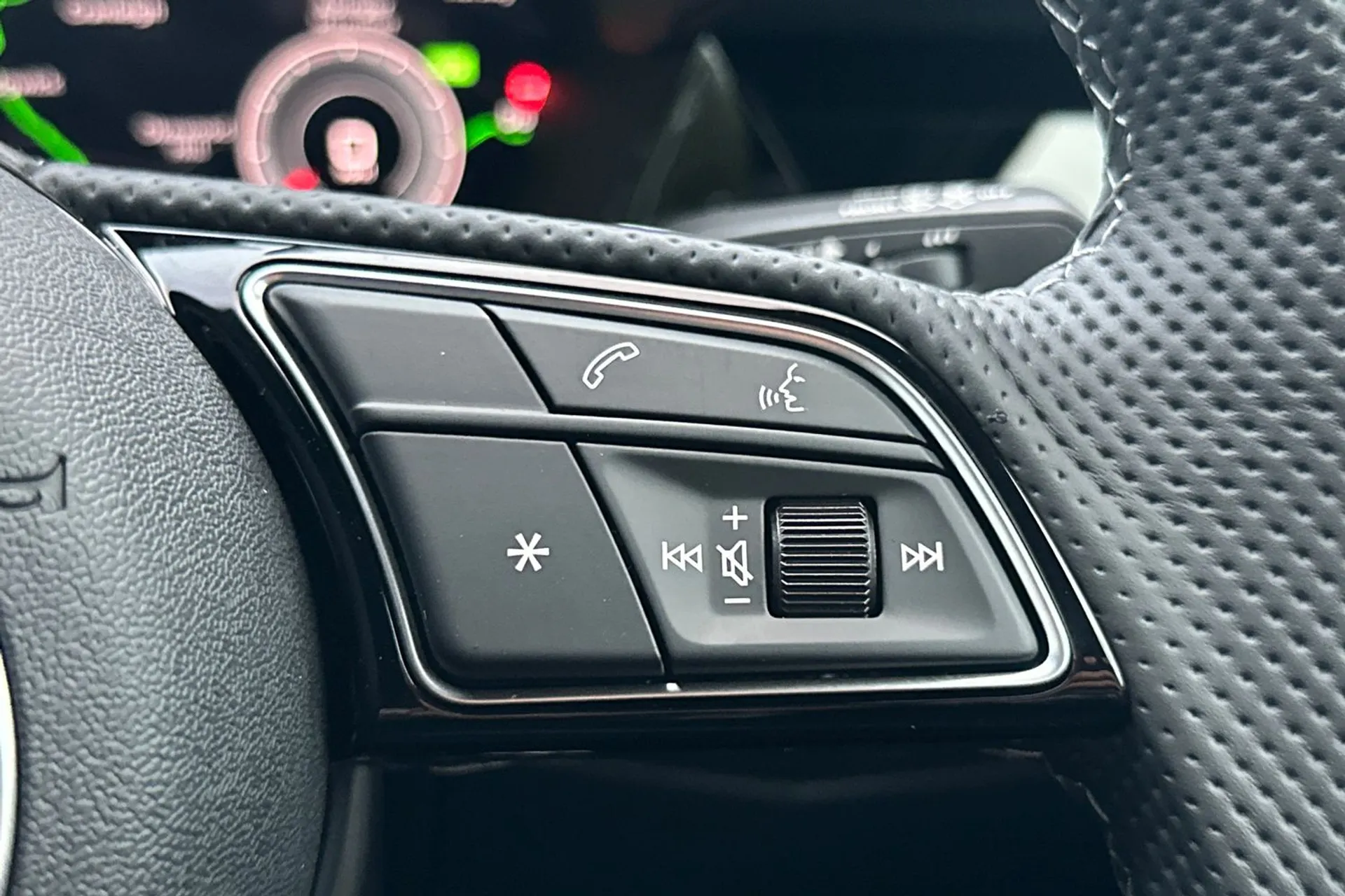 Audi A3 thumbnail image number 12