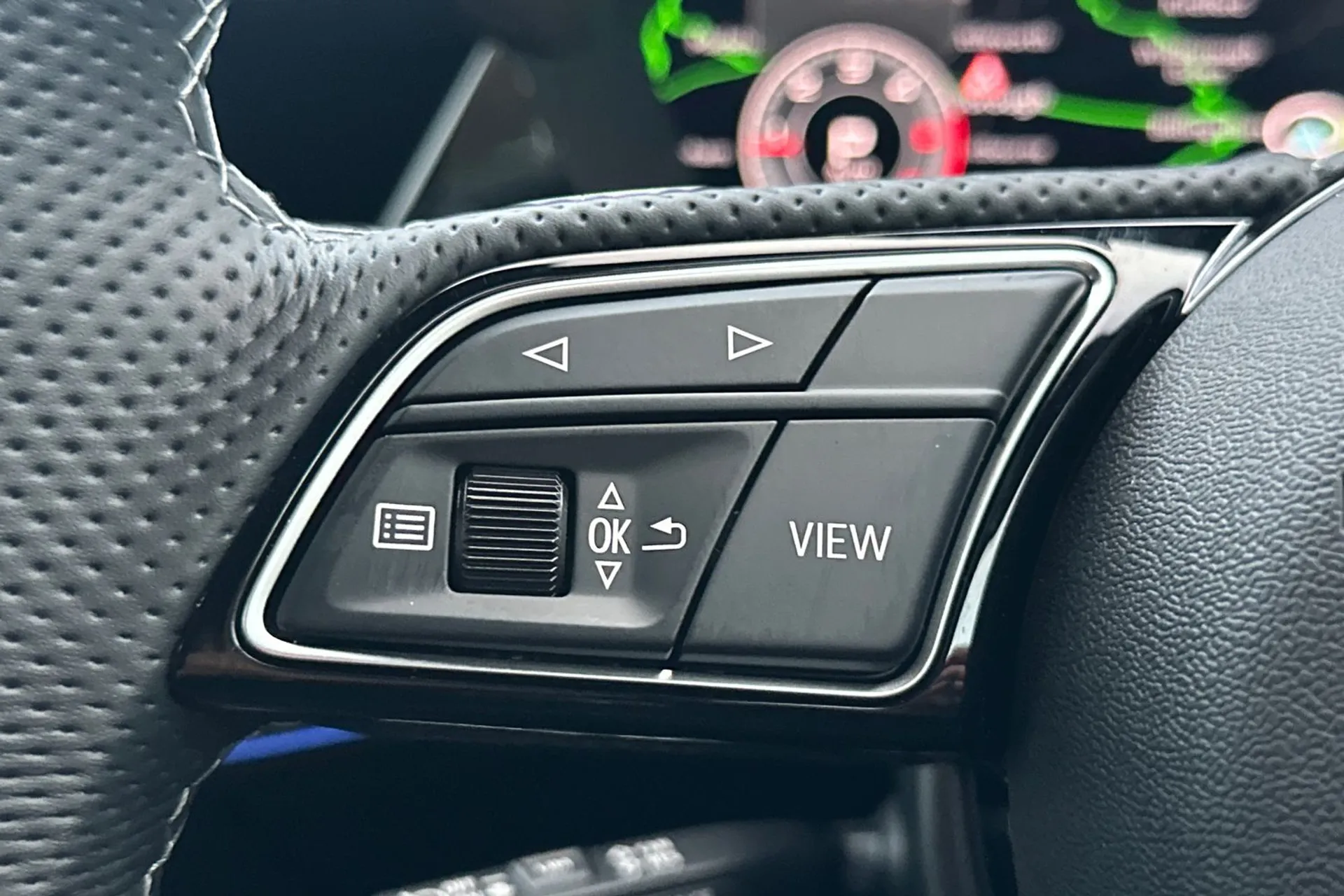 Audi A3 thumbnail image number 11