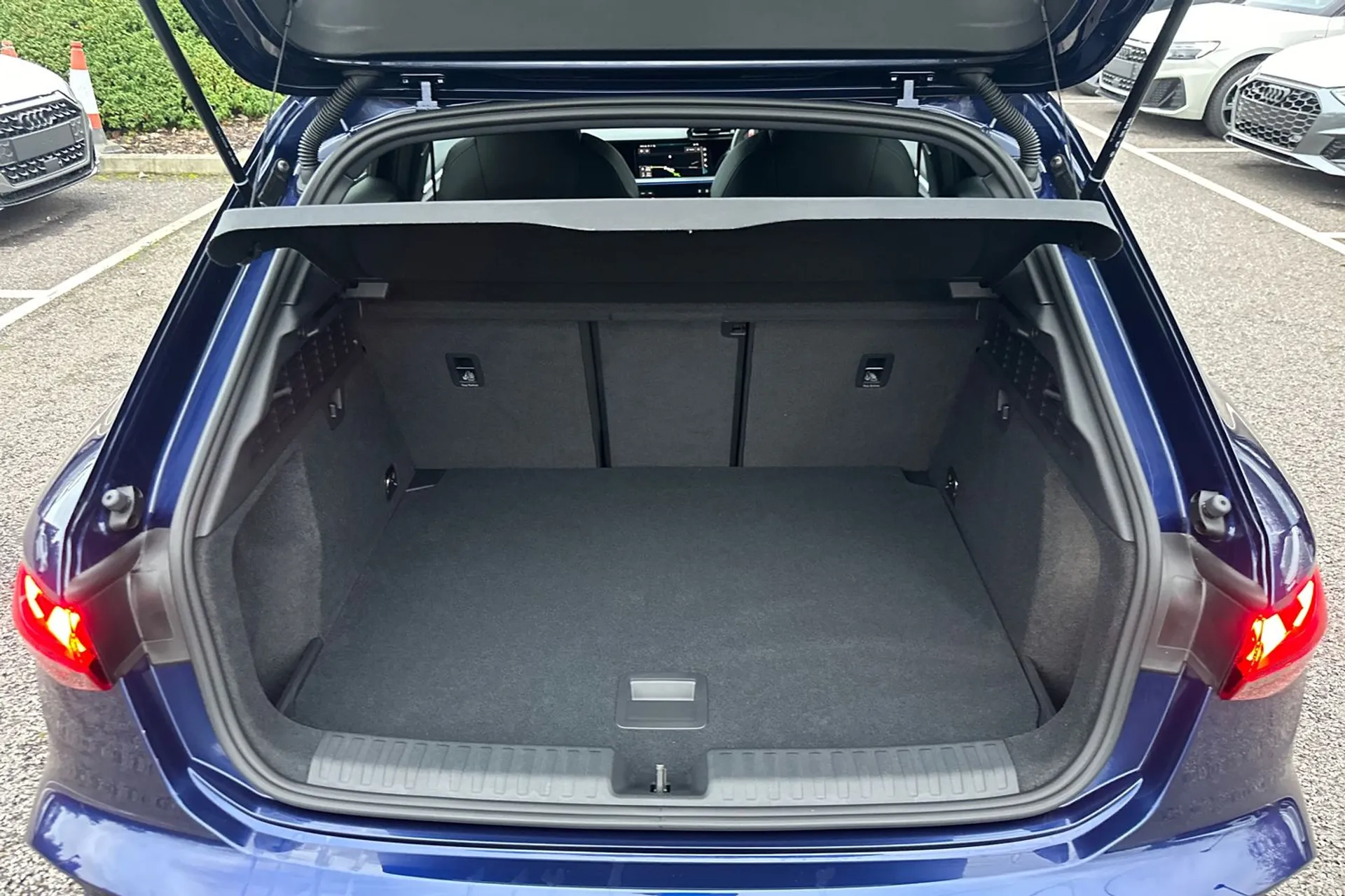 Audi A3 thumbnail image number 39