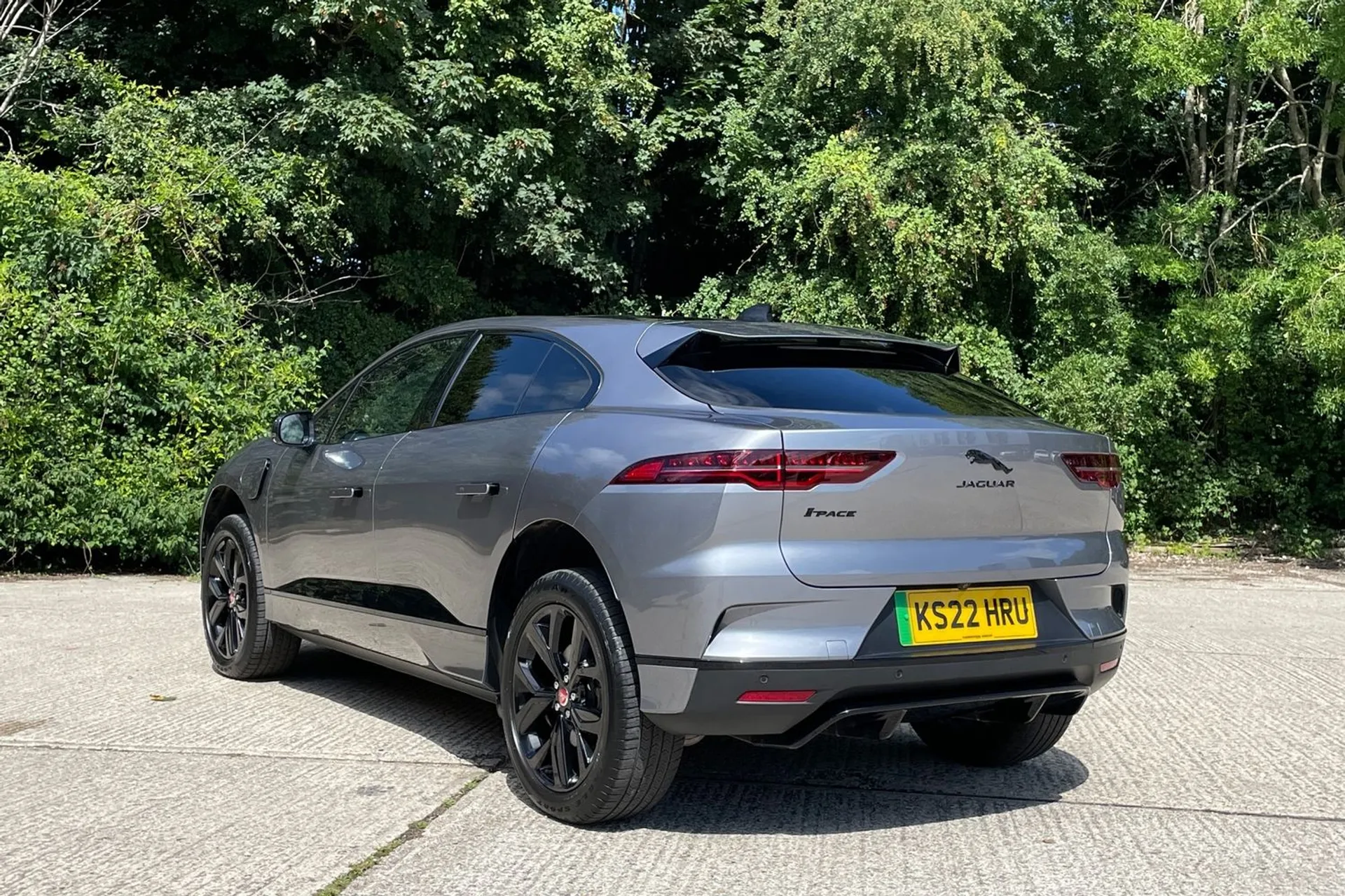 Jaguar I-PACE thumbnail image number 8