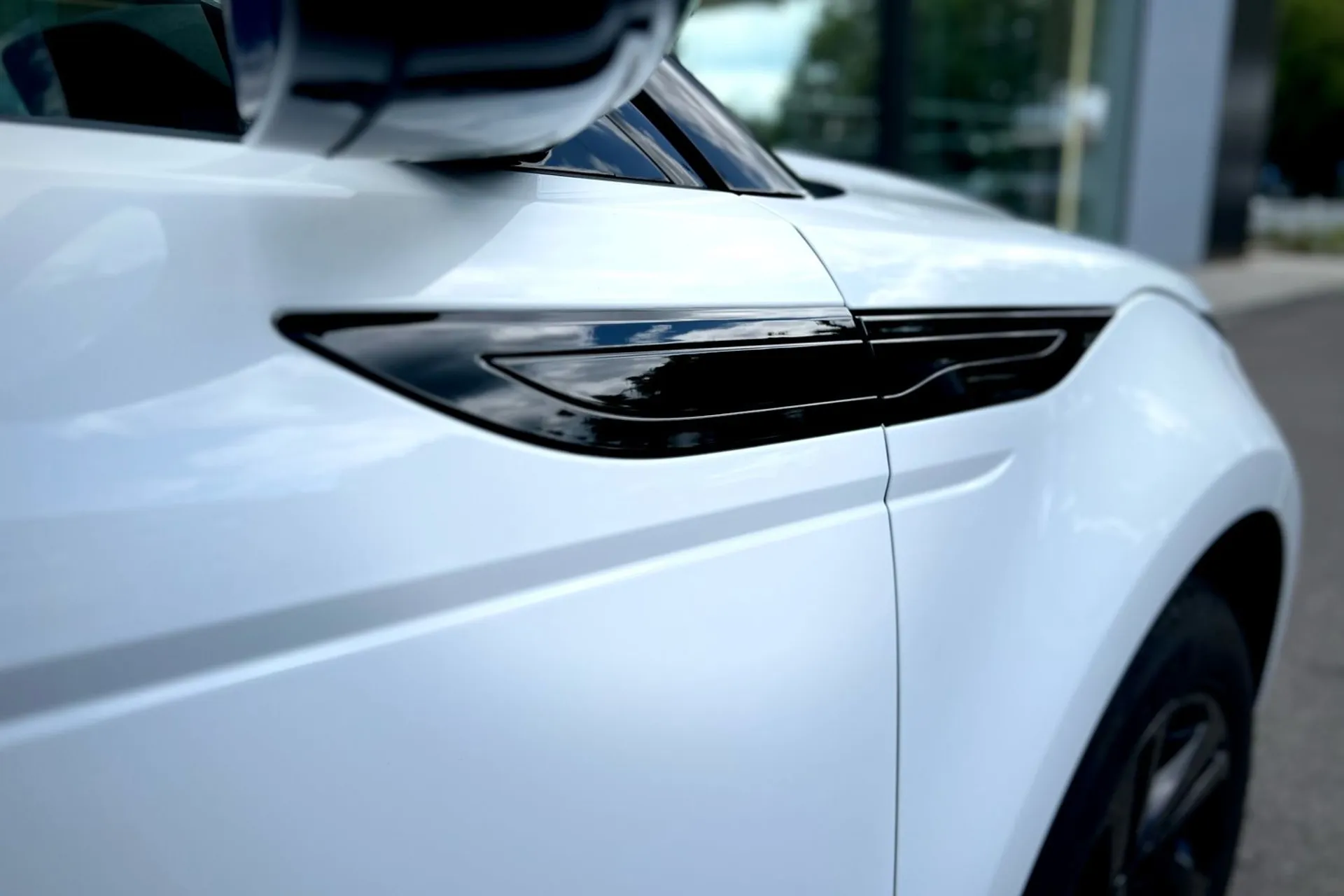 LAND ROVER RANGE ROVER EVOQUE thumbnail image number 10