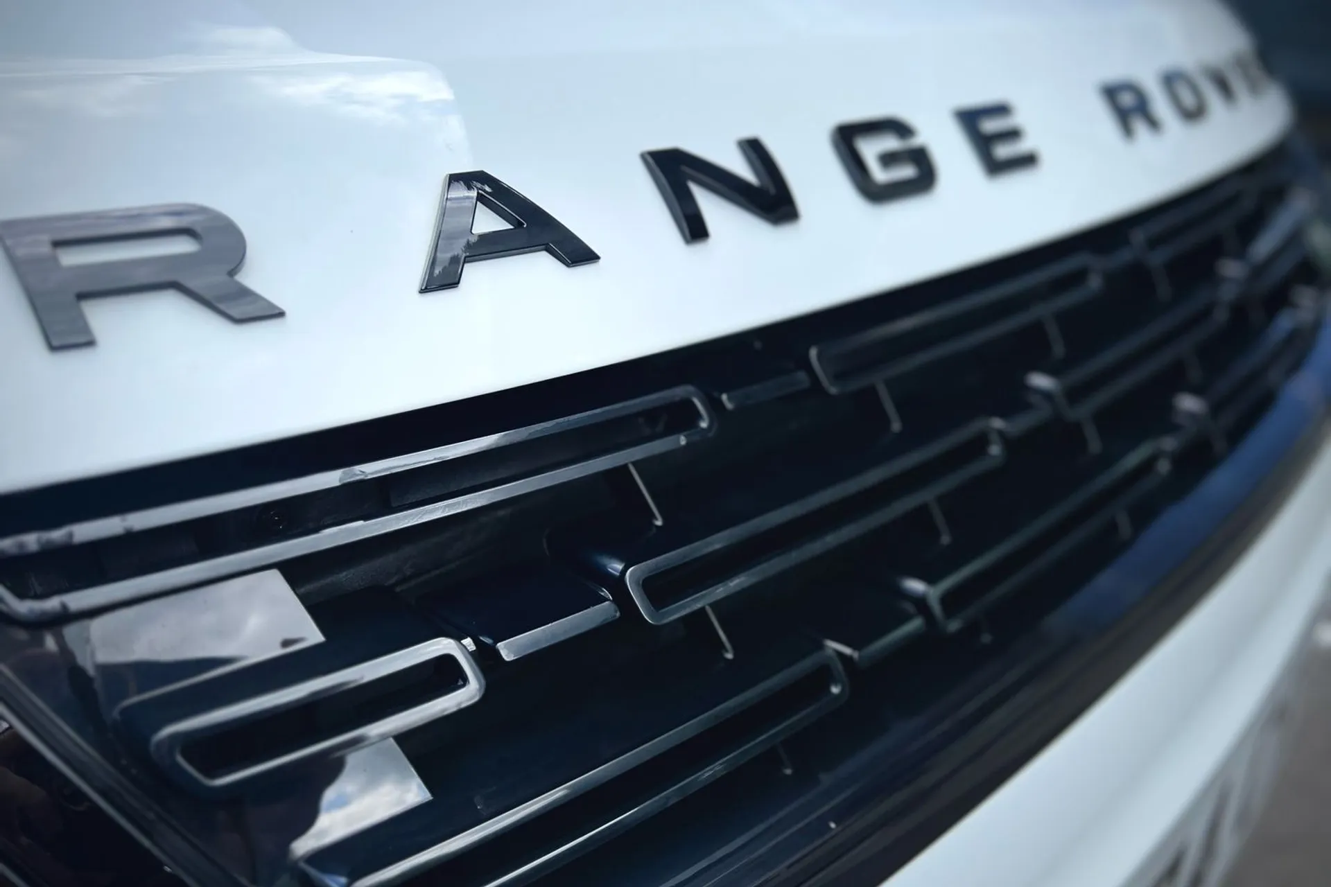 LAND ROVER RANGE ROVER EVOQUE thumbnail image number 16