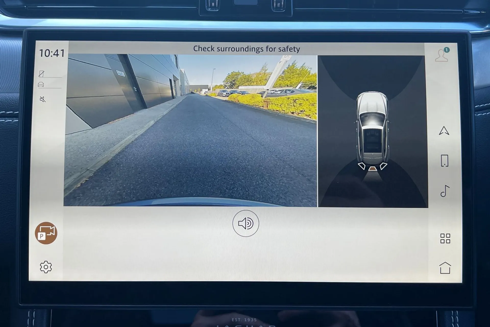 Jaguar F-Pace thumbnail image number 7