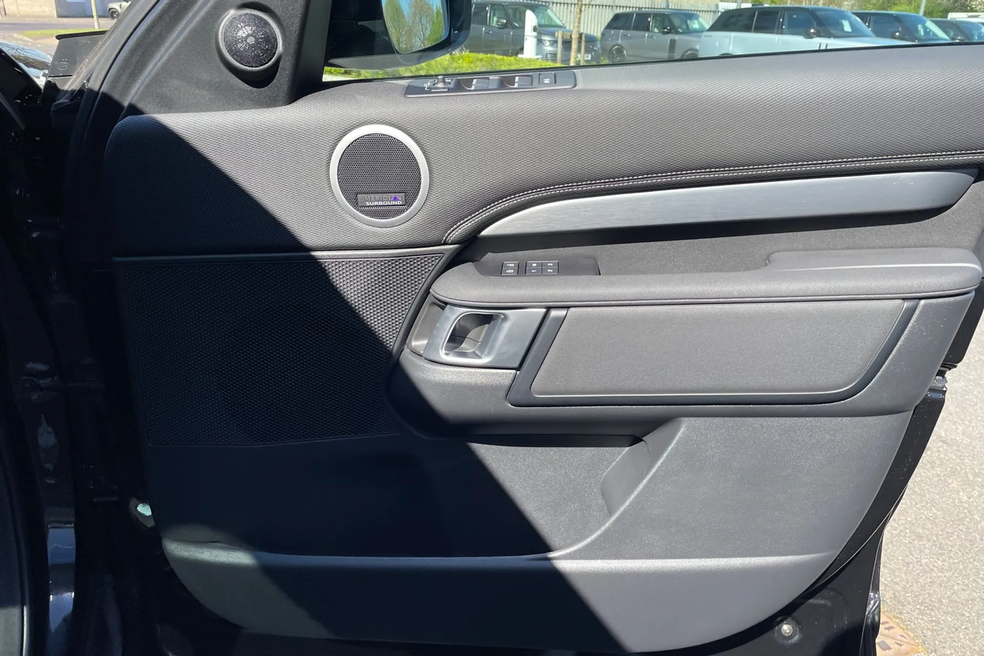 LAND ROVER DISCOVERY thumbnail image number 57