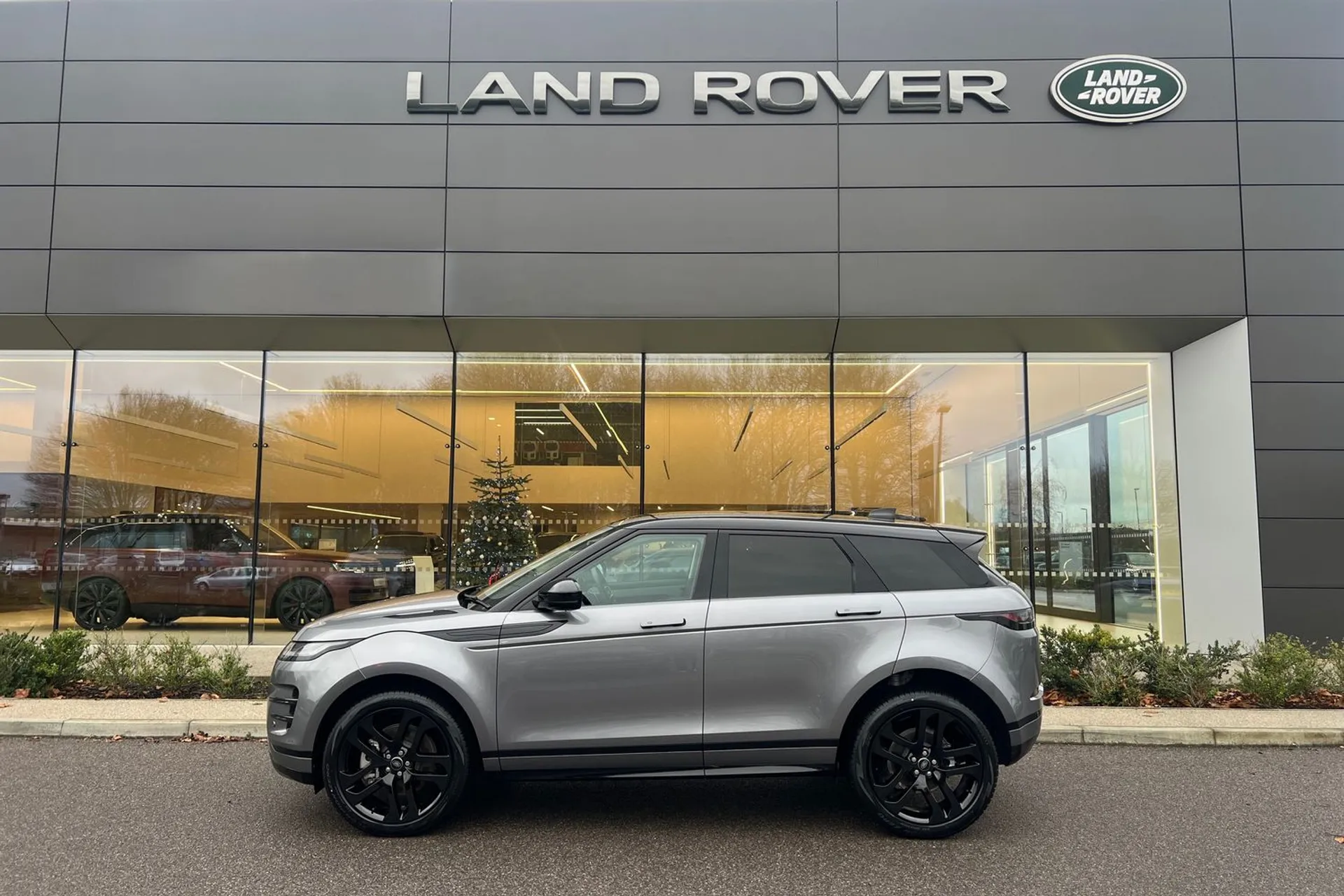 LAND ROVER RANGE ROVER EVOQUE thumbnail image number 8