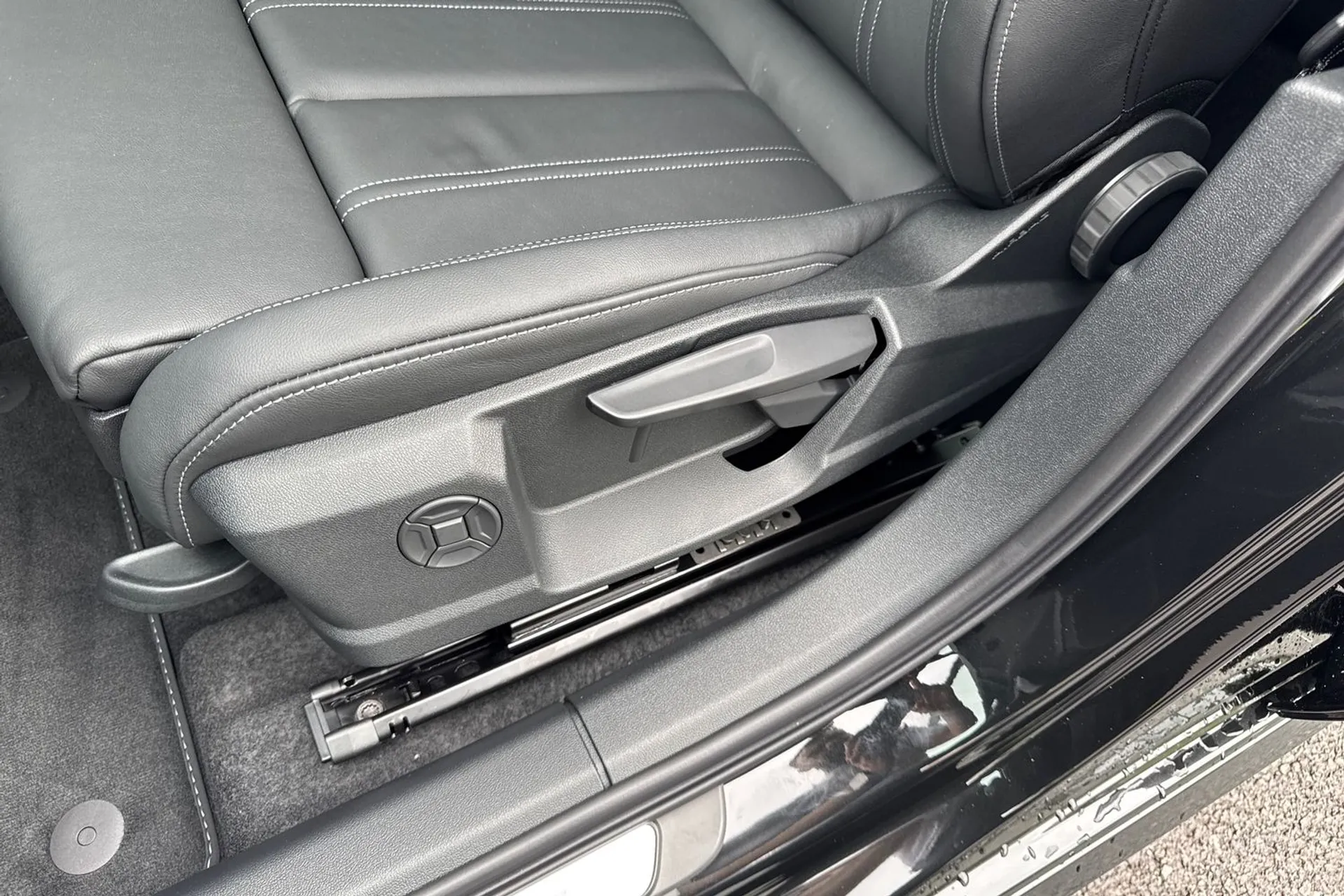 Audi A3 thumbnail image number 28