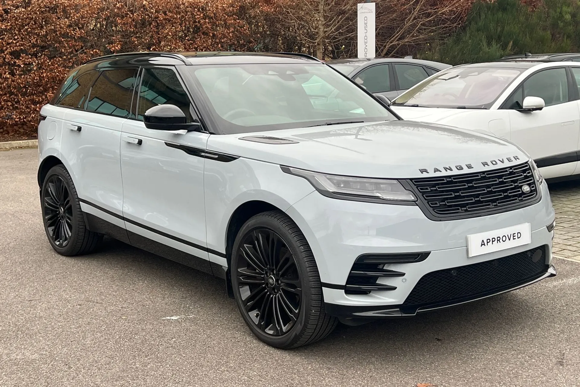 LAND ROVER RANGE ROVER VELAR thumbnail image number 57