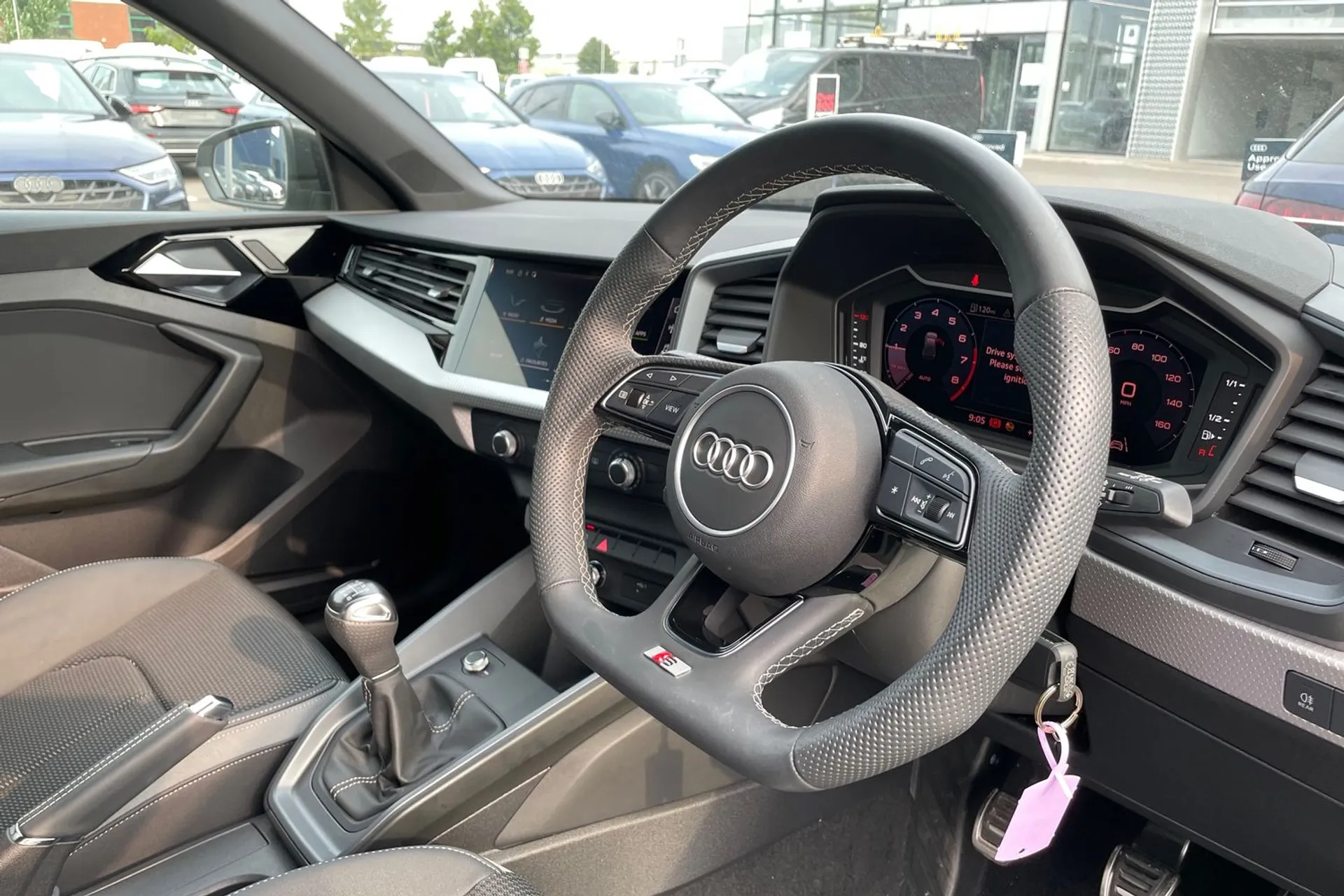Audi A1 thumbnail image number 25