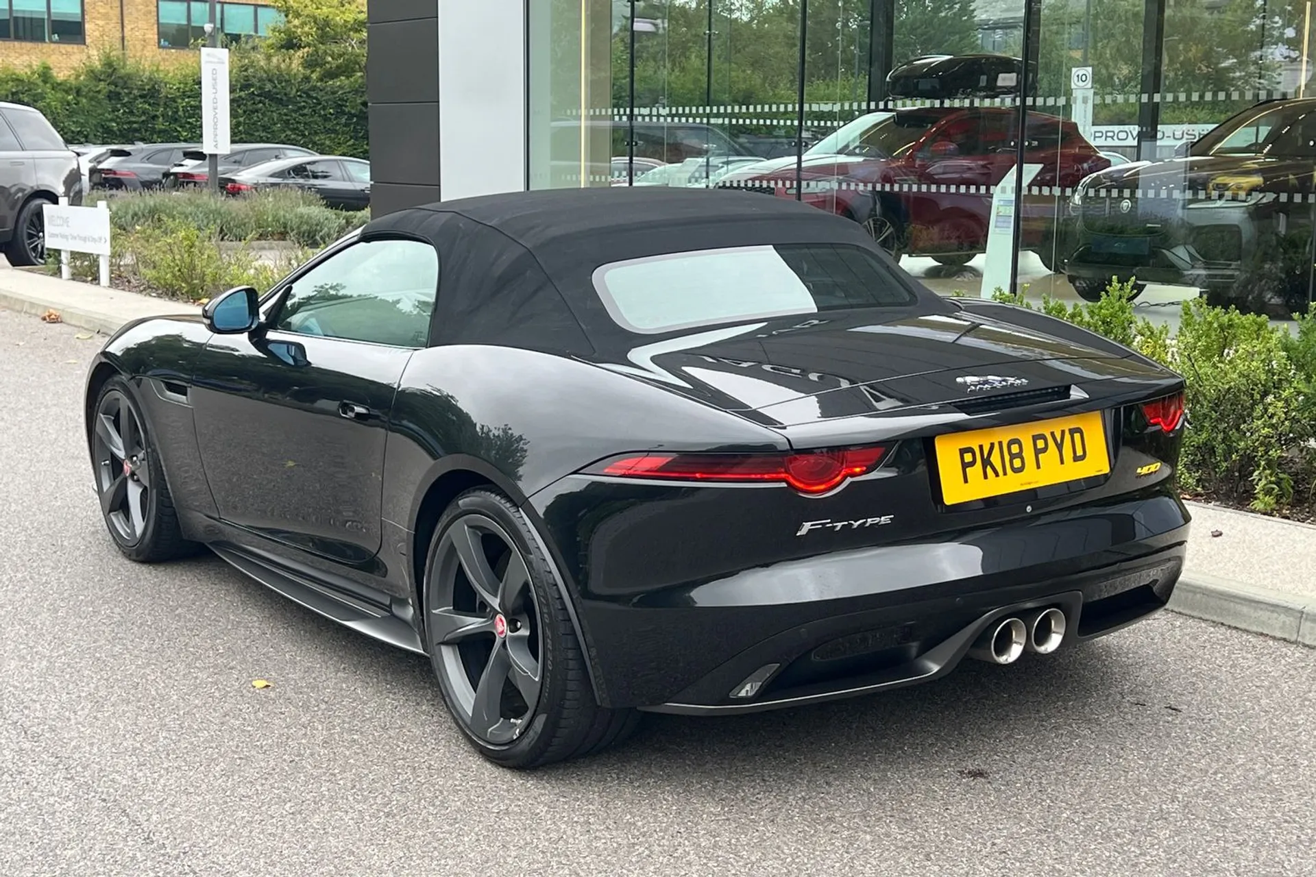 Jaguar F-TYPE thumbnail image number 58