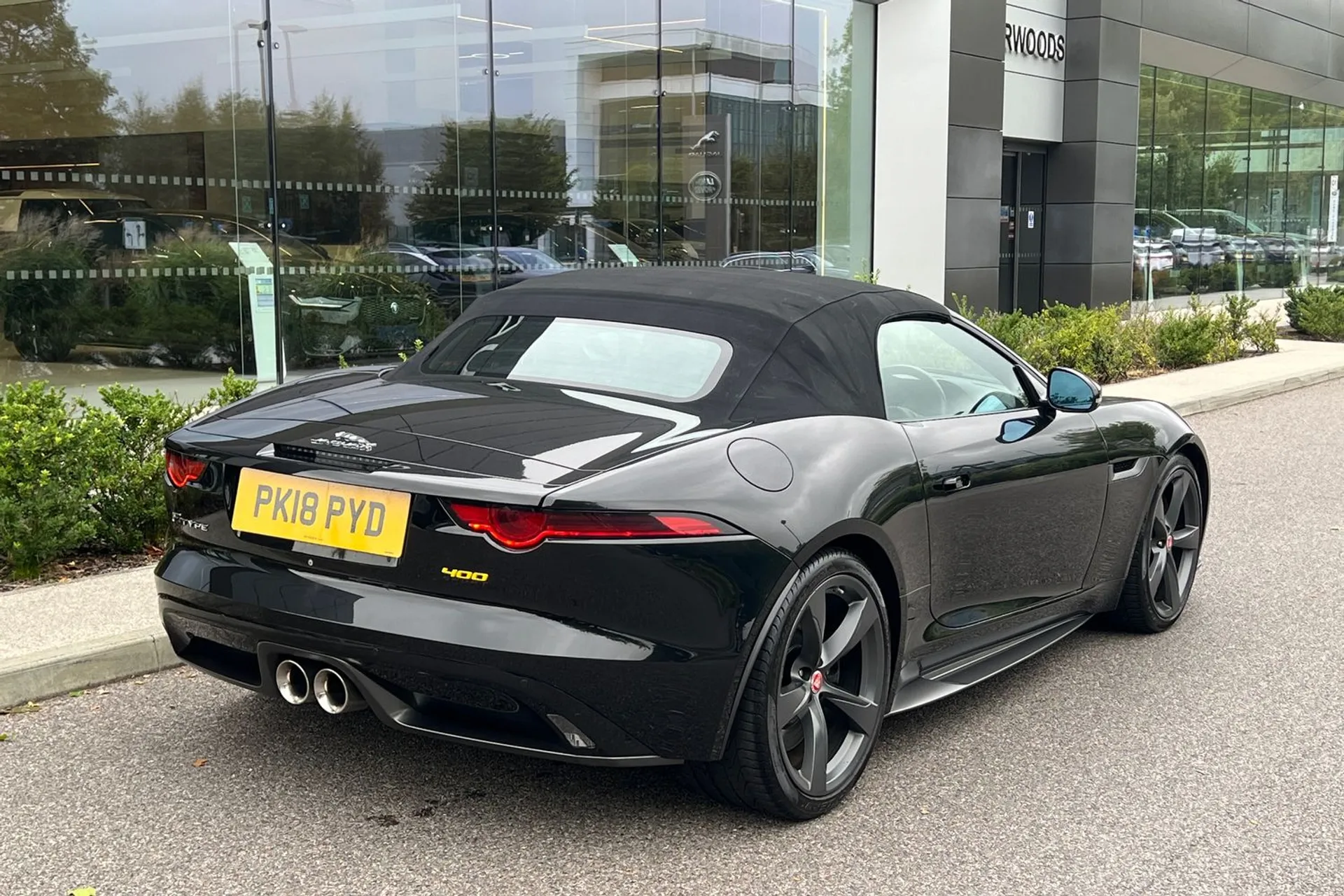 Jaguar F-TYPE thumbnail image number 55