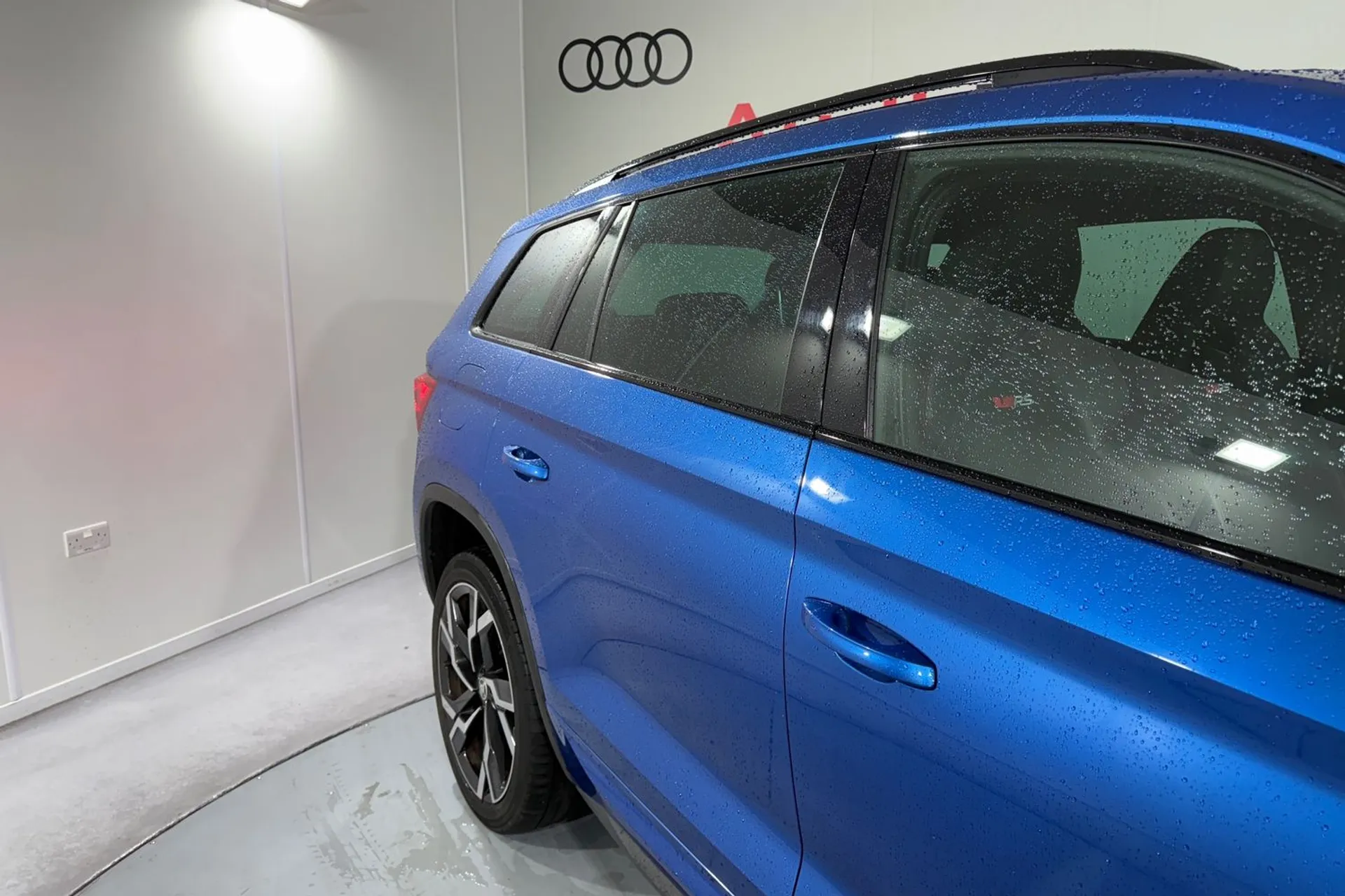 SKODA KODIAQ VRS TSI 4X4 S-A thumbnail image number 14