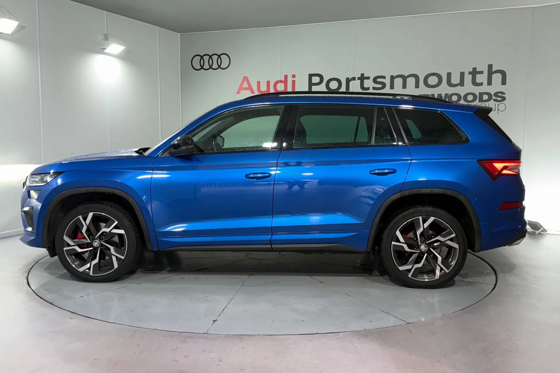 SKODA KODIAQ VRS TSI 4X4 S-A thumbnail image number 10