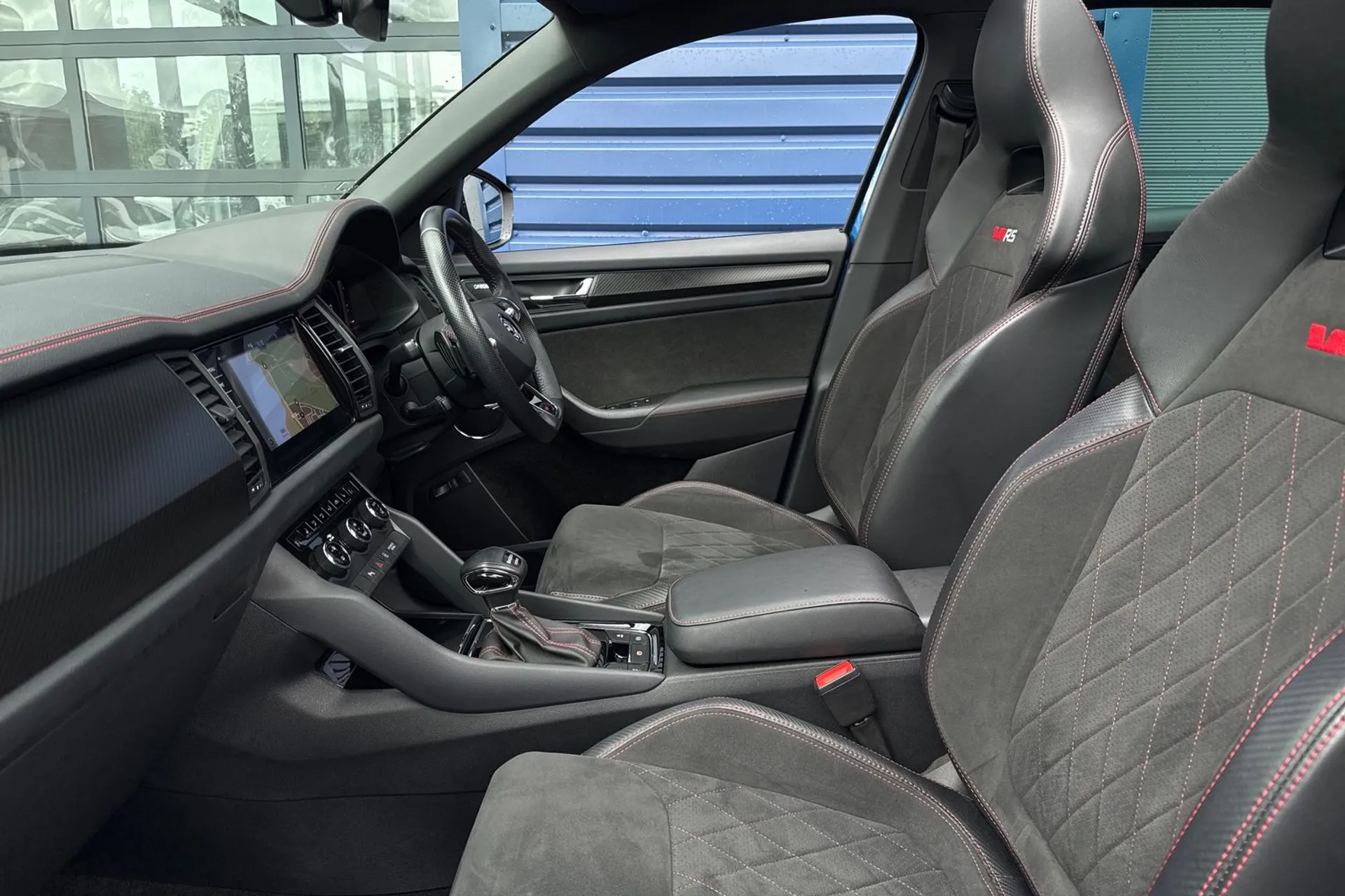 SKODA KODIAQ VRS TSI 4X4 S-A thumbnail image number 30