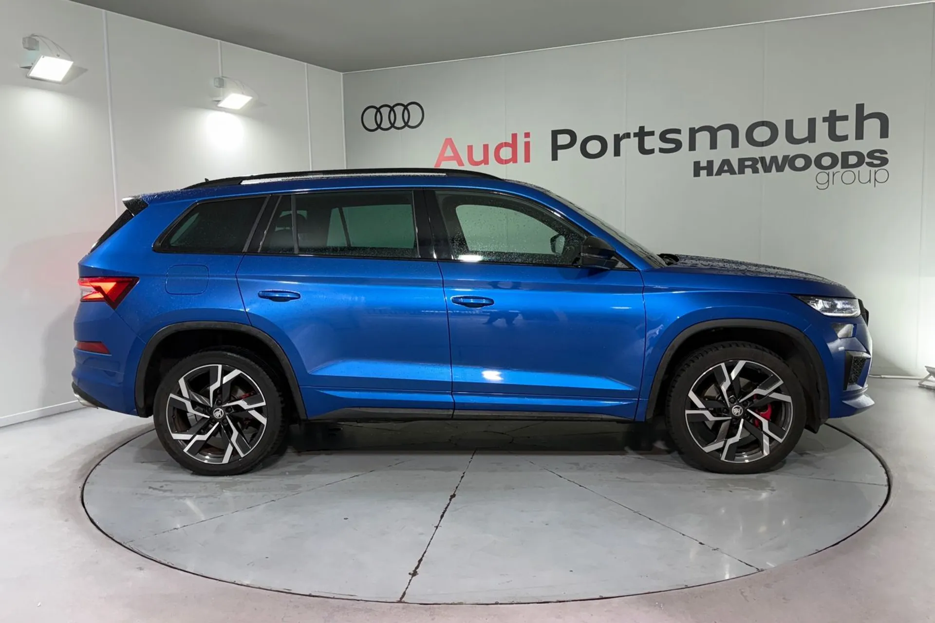 SKODA KODIAQ VRS TSI 4X4 S-A thumbnail image number 2